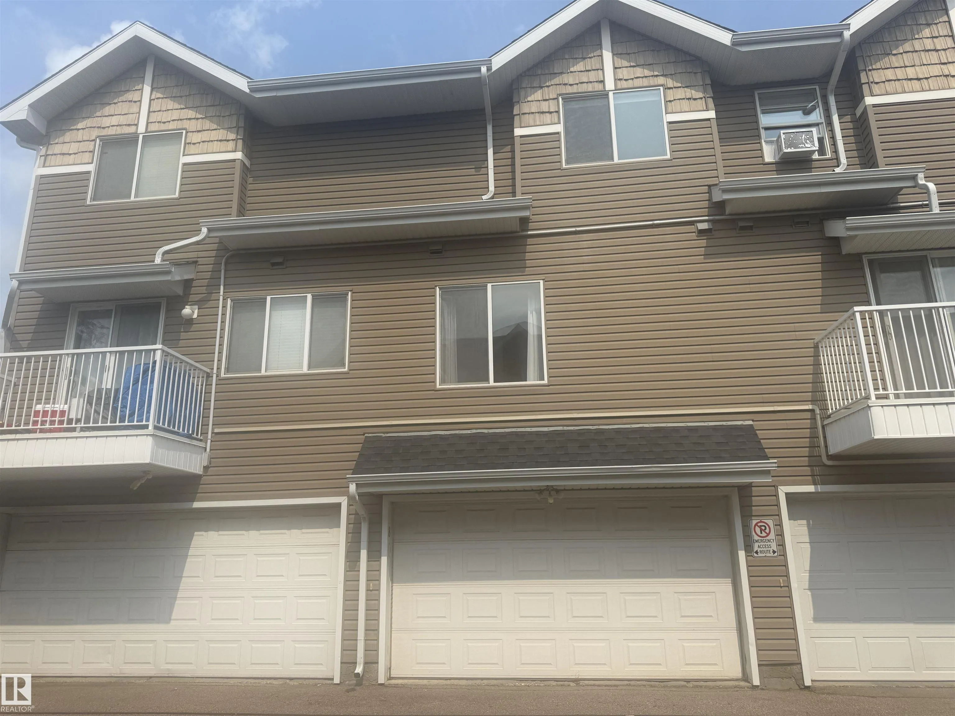 3075 TRELLE Crescent