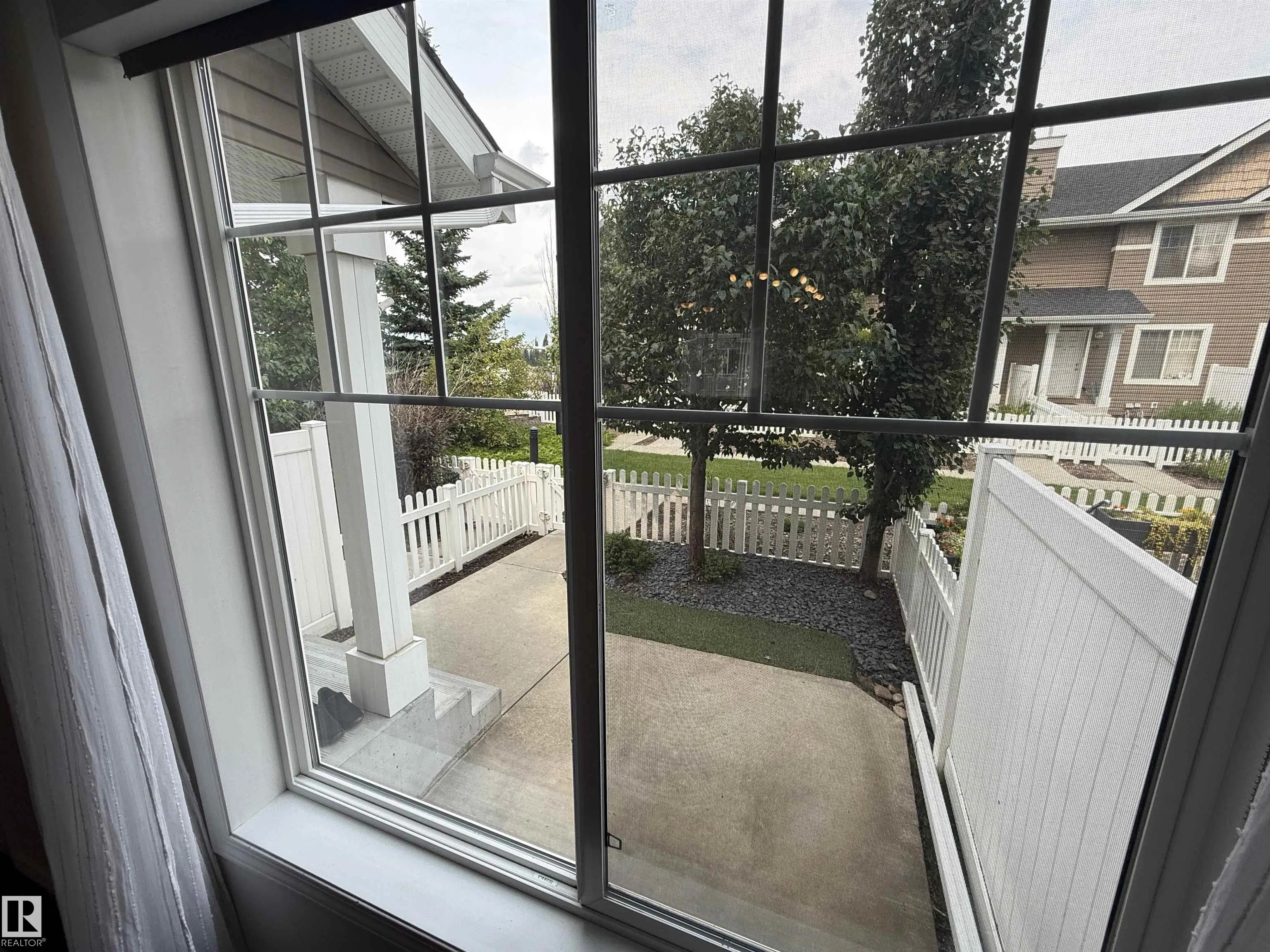 3075 TRELLE Crescent