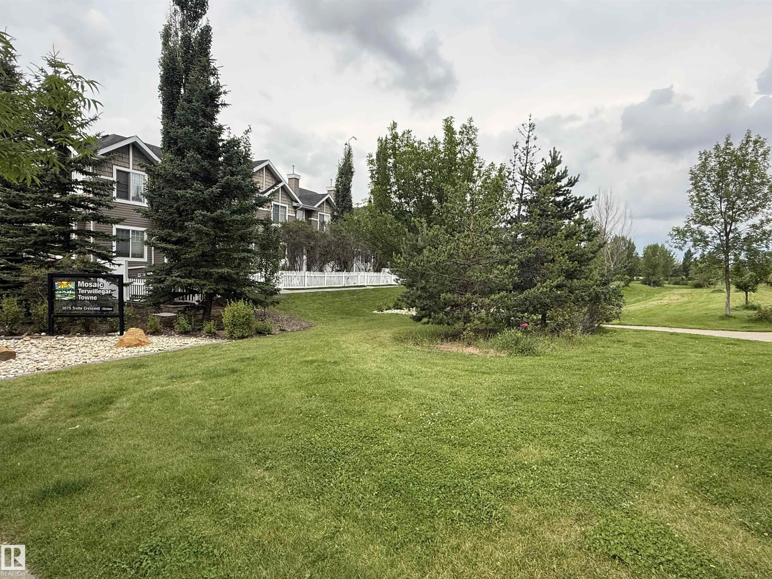 3075 TRELLE Crescent