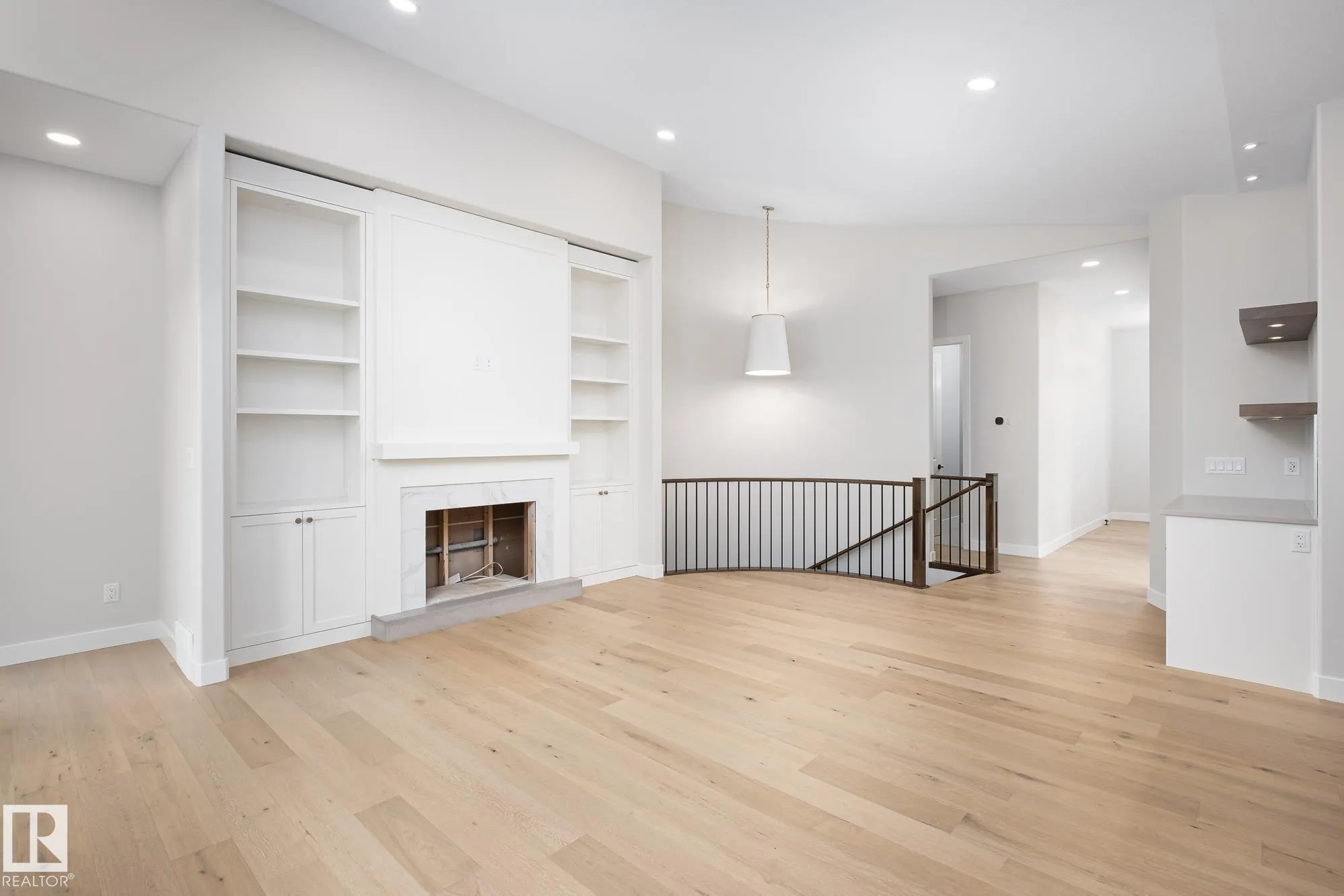 242 HAYS RIDGE Boulevard