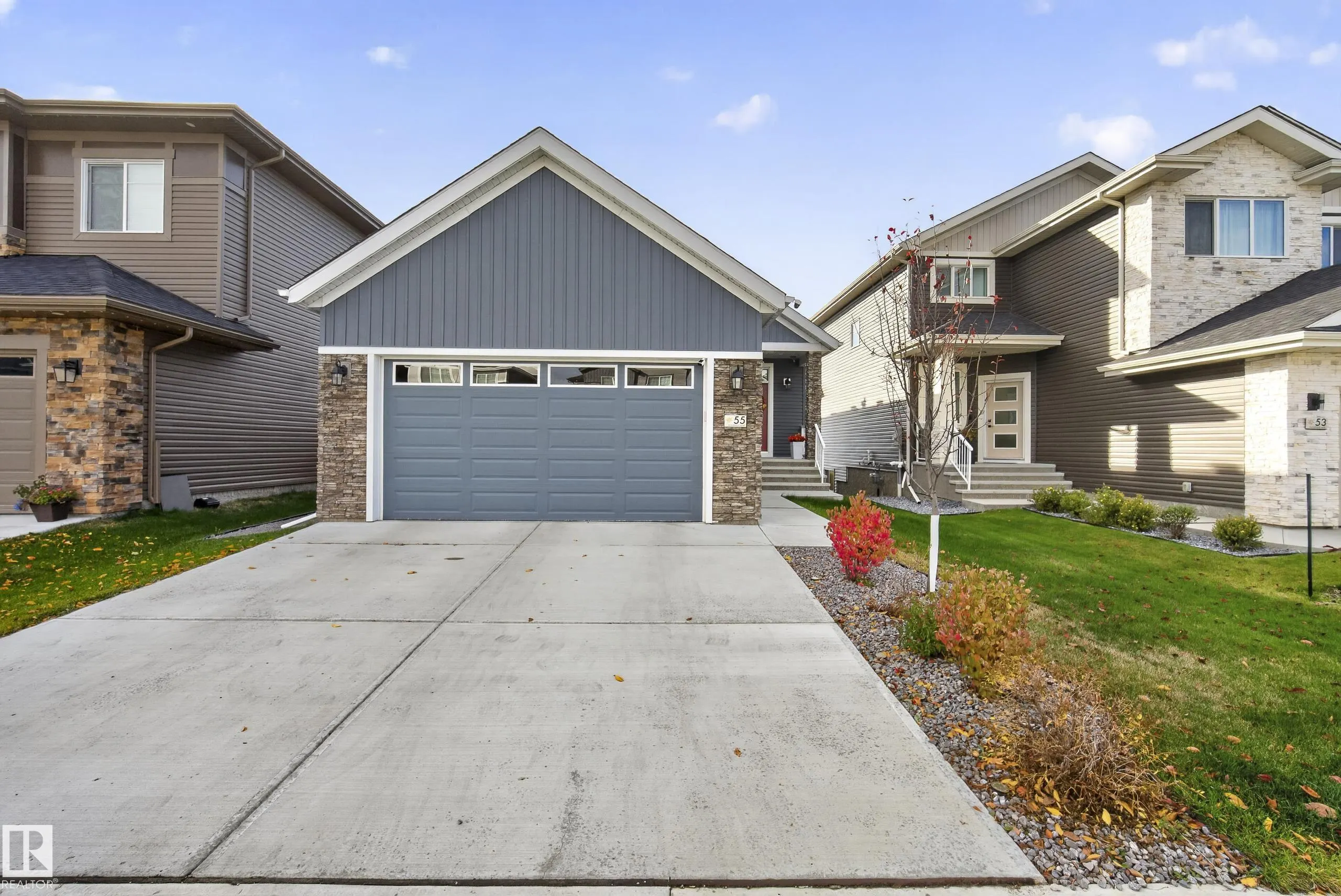 55 EDGEFIELD Way