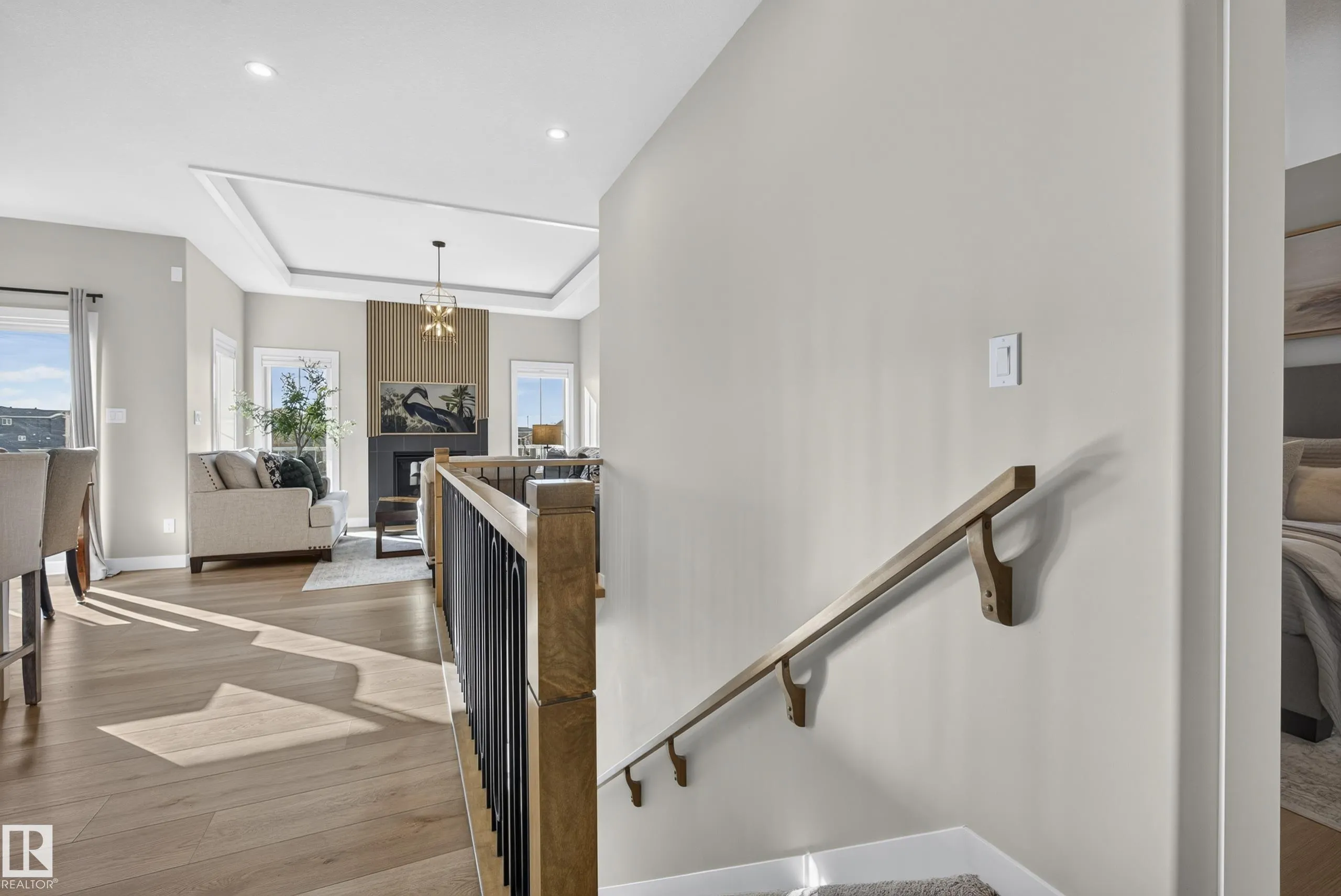 55 EDGEFIELD Way
