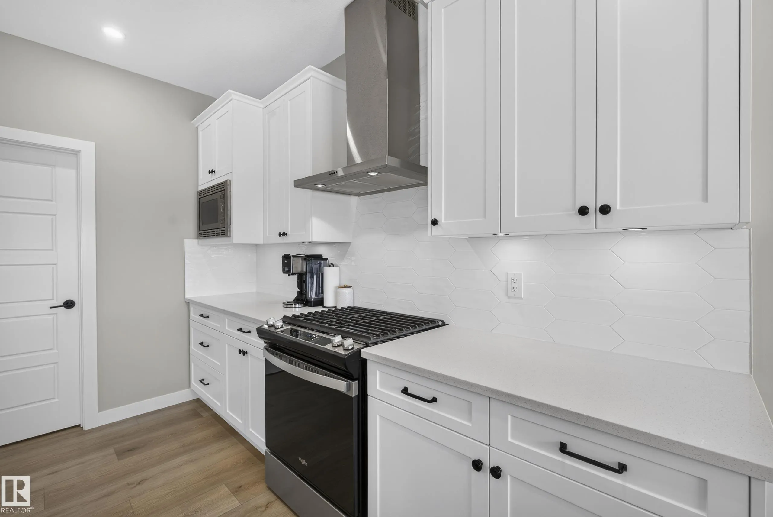 55 EDGEFIELD Way