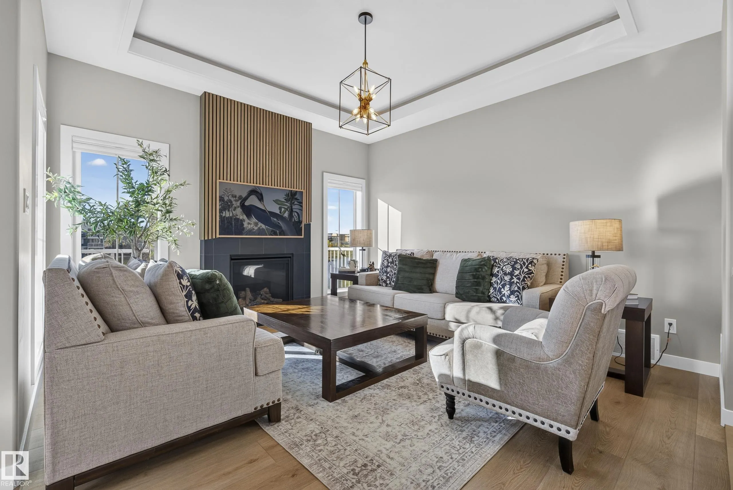 55 EDGEFIELD Way