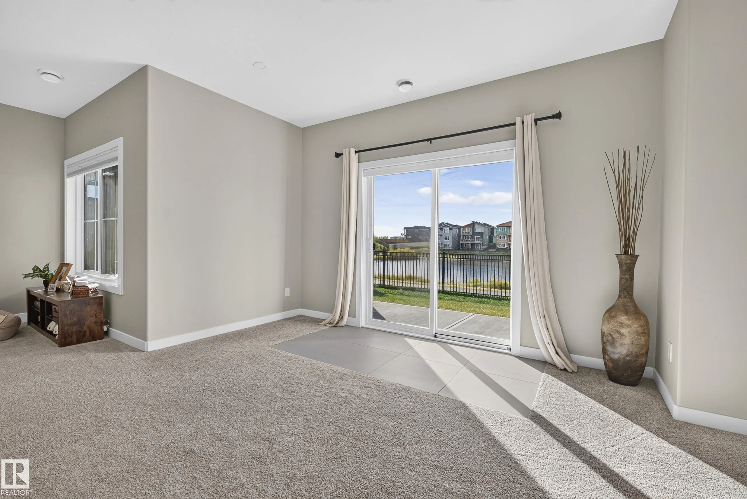 55 EDGEFIELD Way