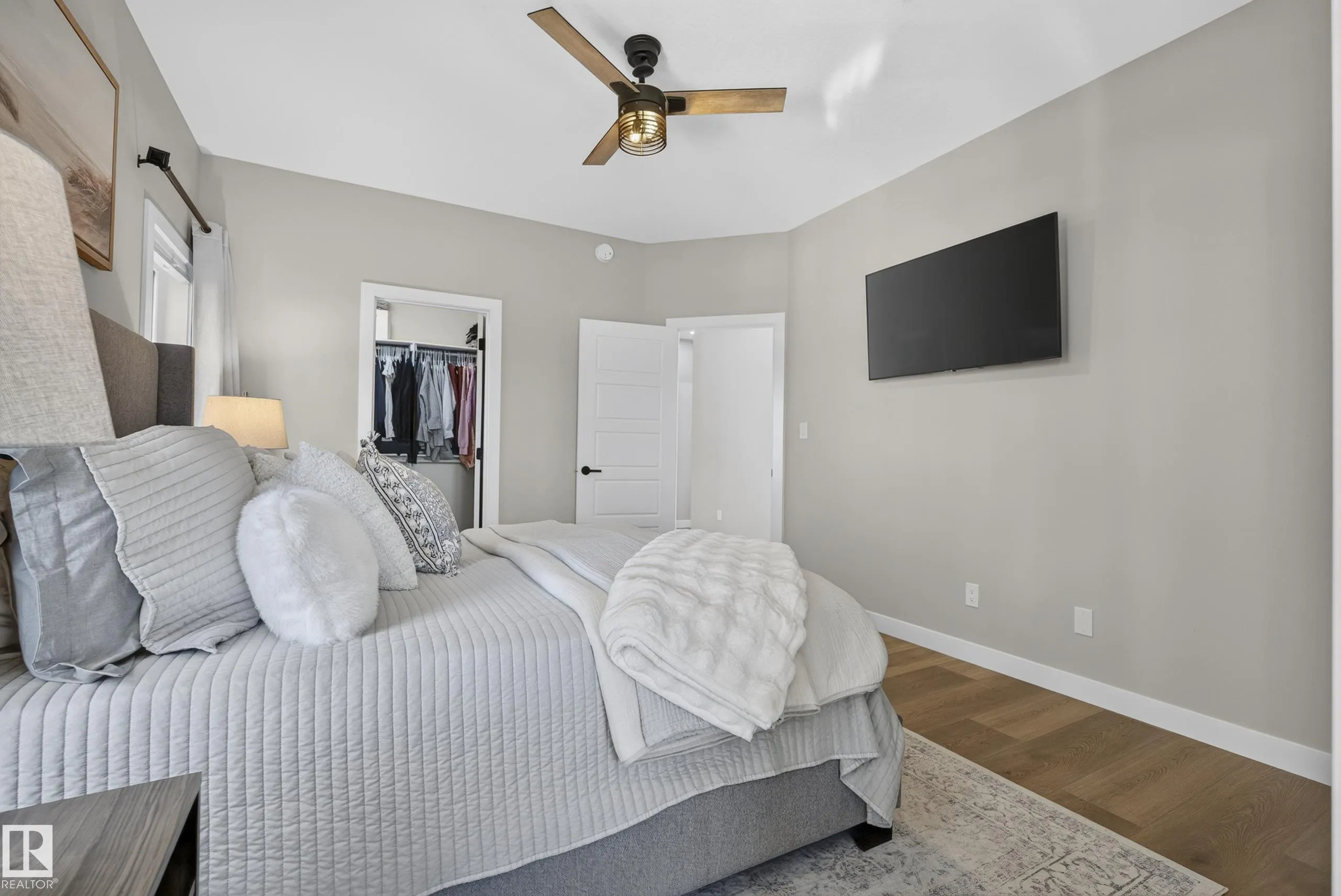 55 EDGEFIELD Way