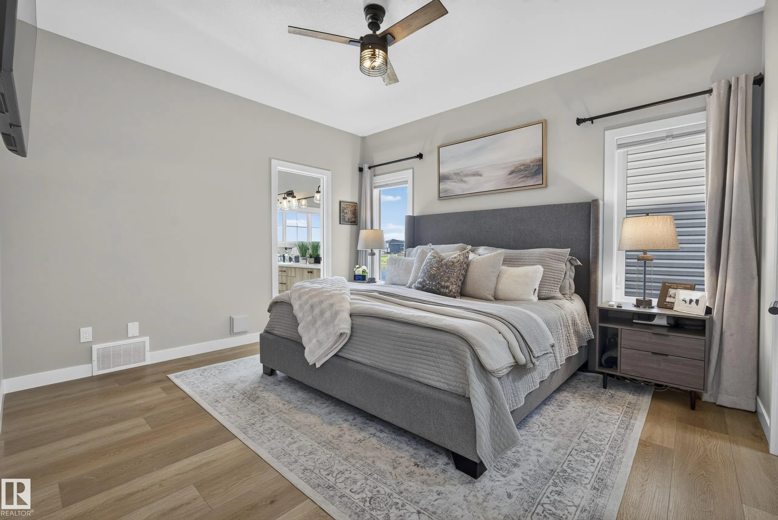 55 EDGEFIELD Way