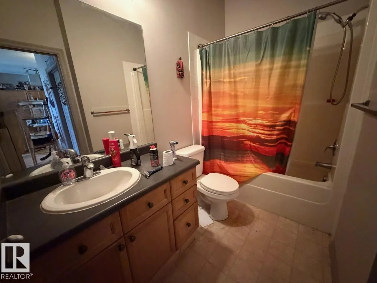 226 MACEWAN Road
