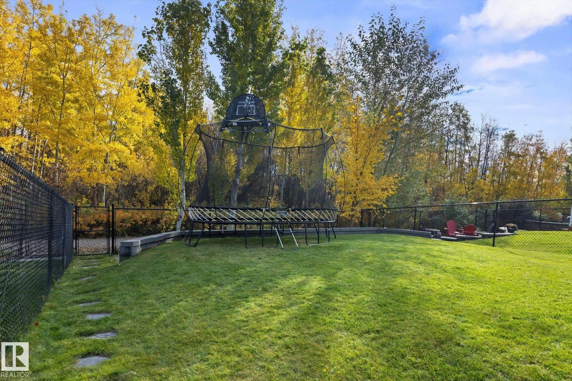 3363 CHICKADEE Drive