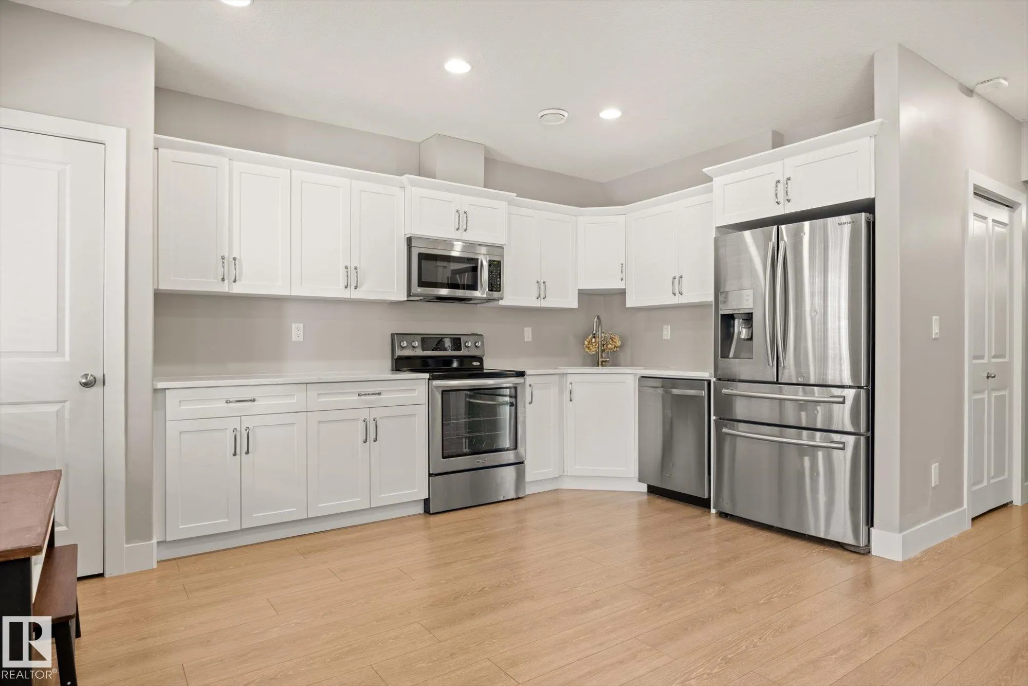 3363 CHICKADEE Drive