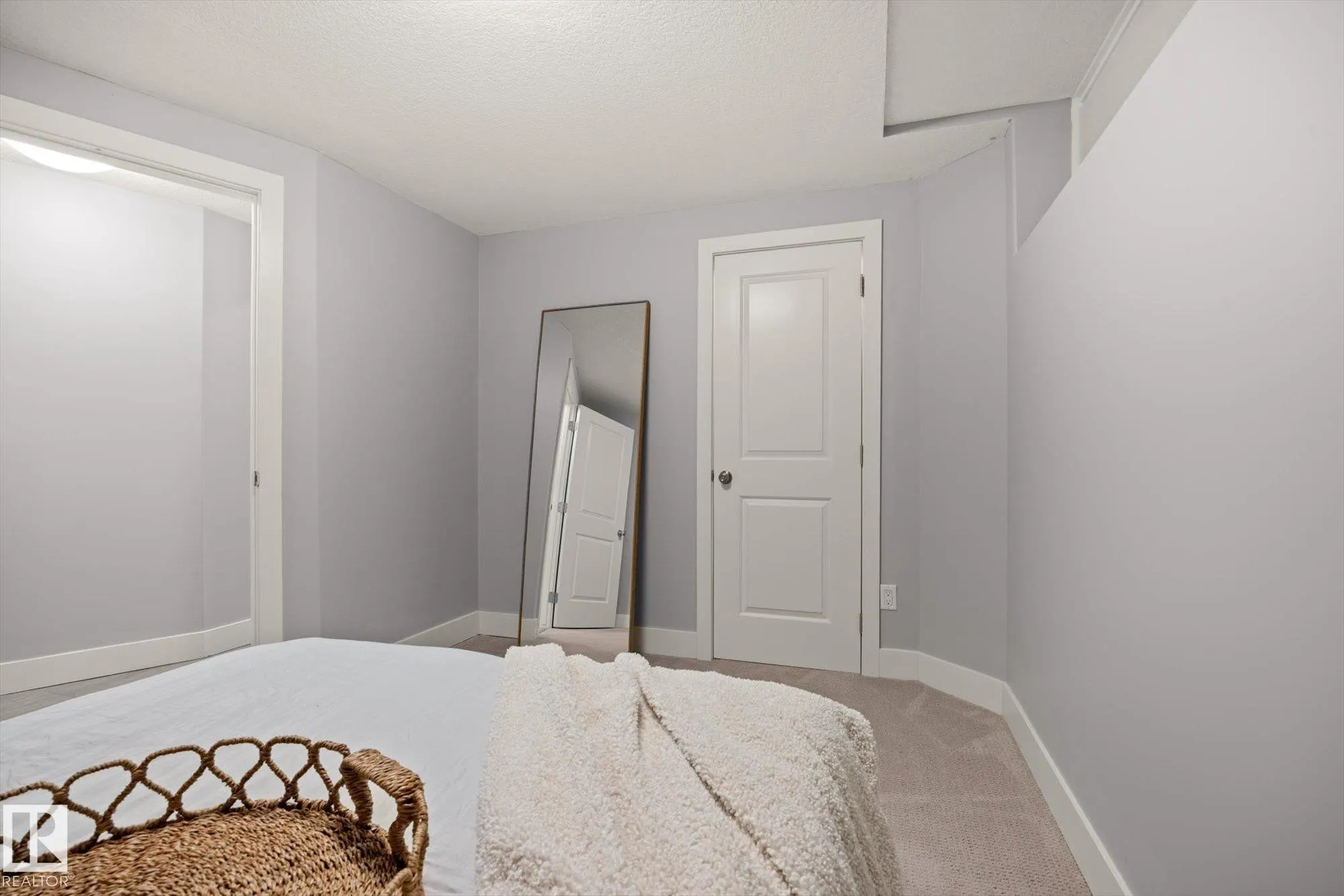 3363 CHICKADEE Drive