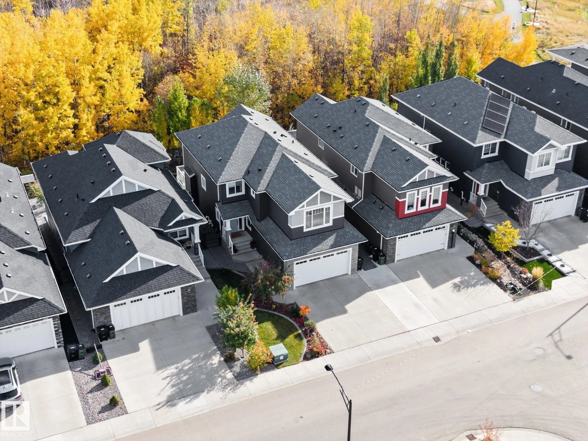 3363 CHICKADEE Drive