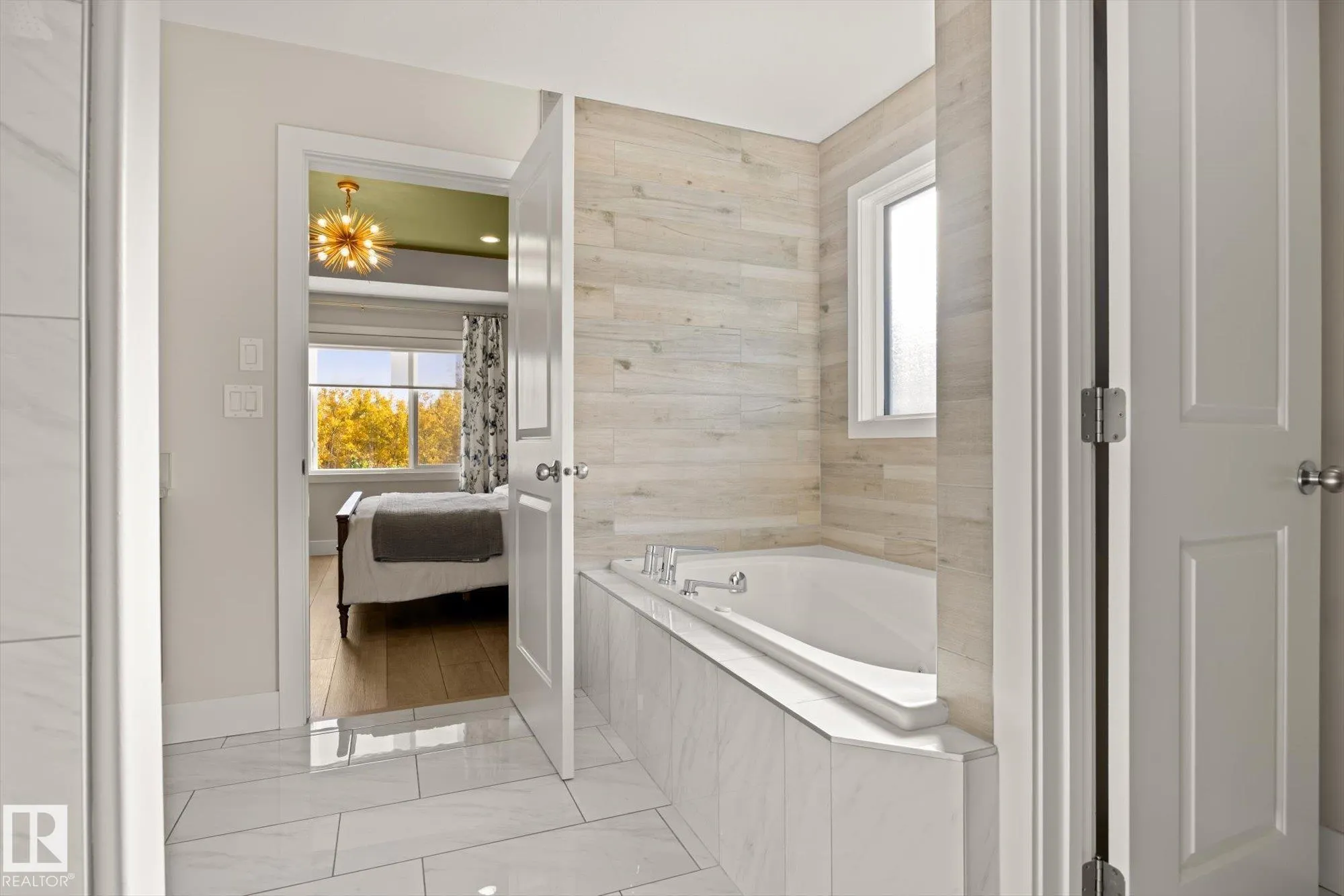 3363 CHICKADEE Drive