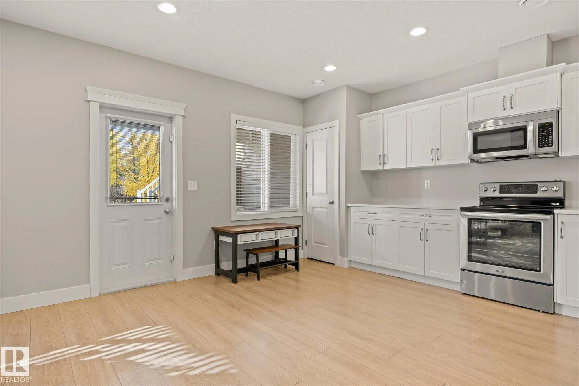 3363 CHICKADEE Drive
