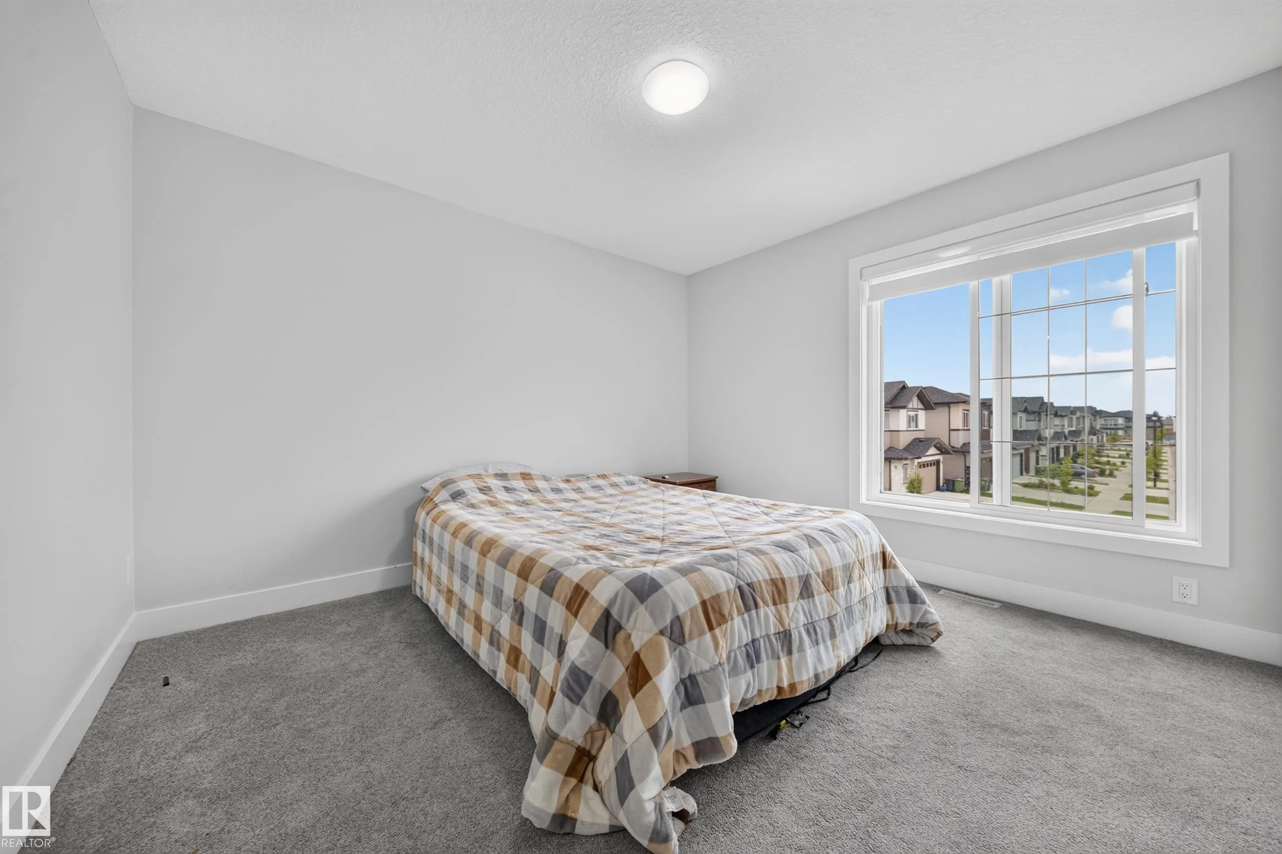 3217 Pelerin Crescent