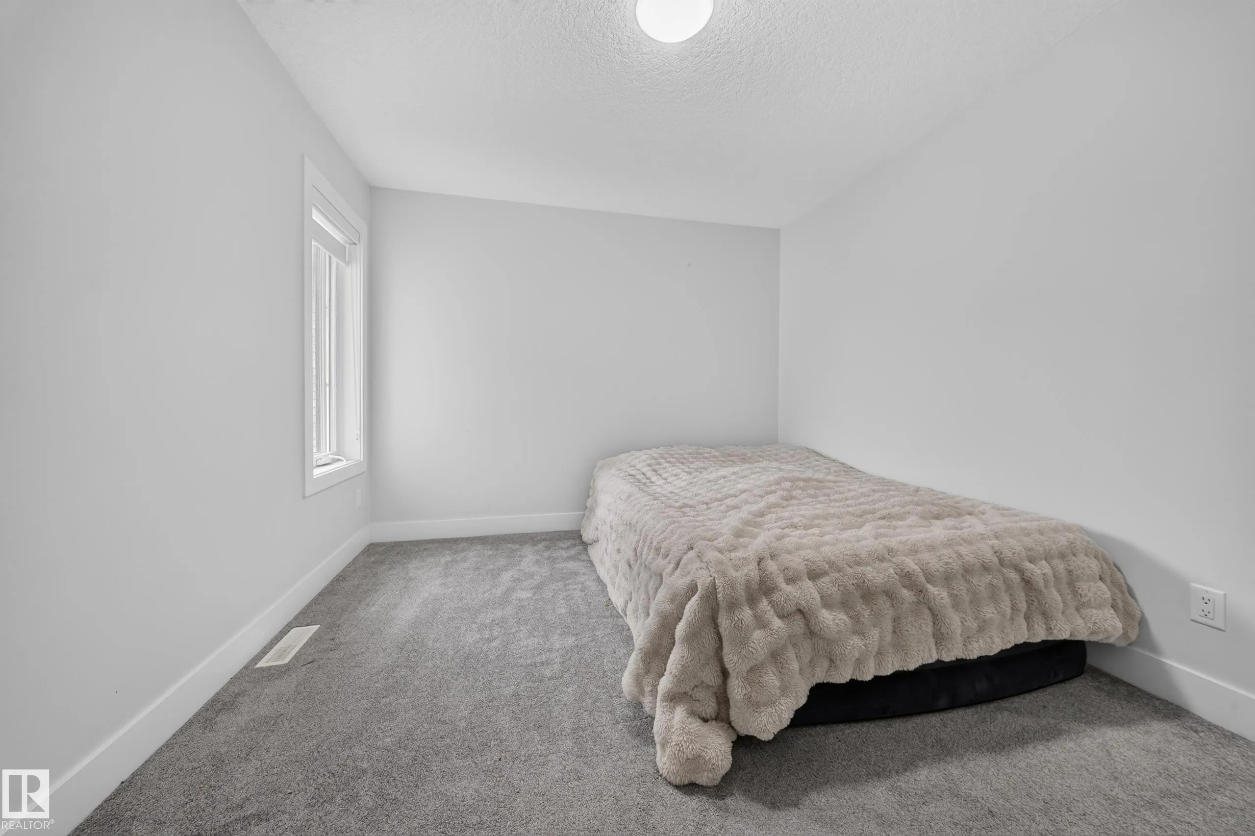 3217 Pelerin Crescent