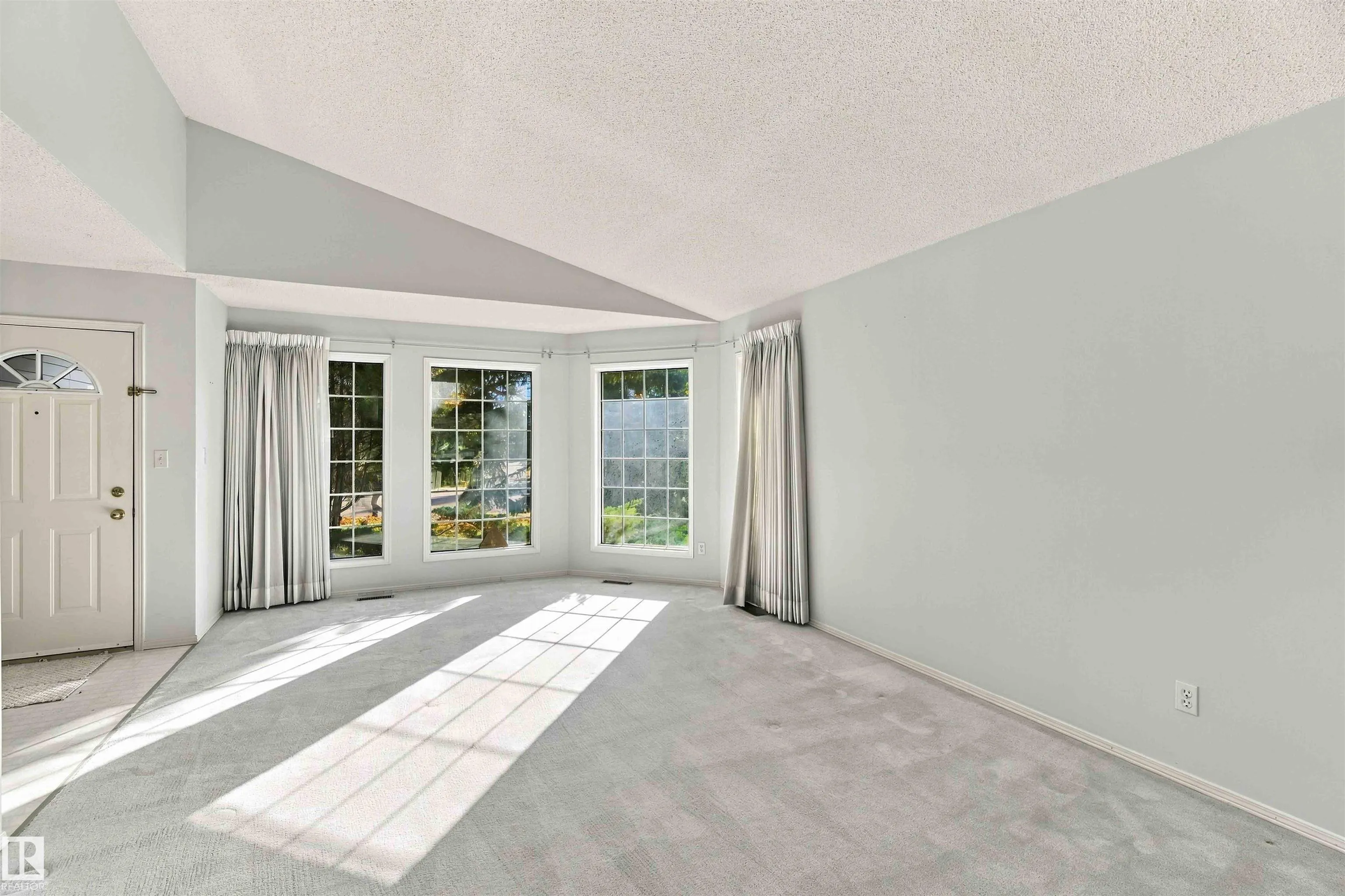 602 Forest Lane
