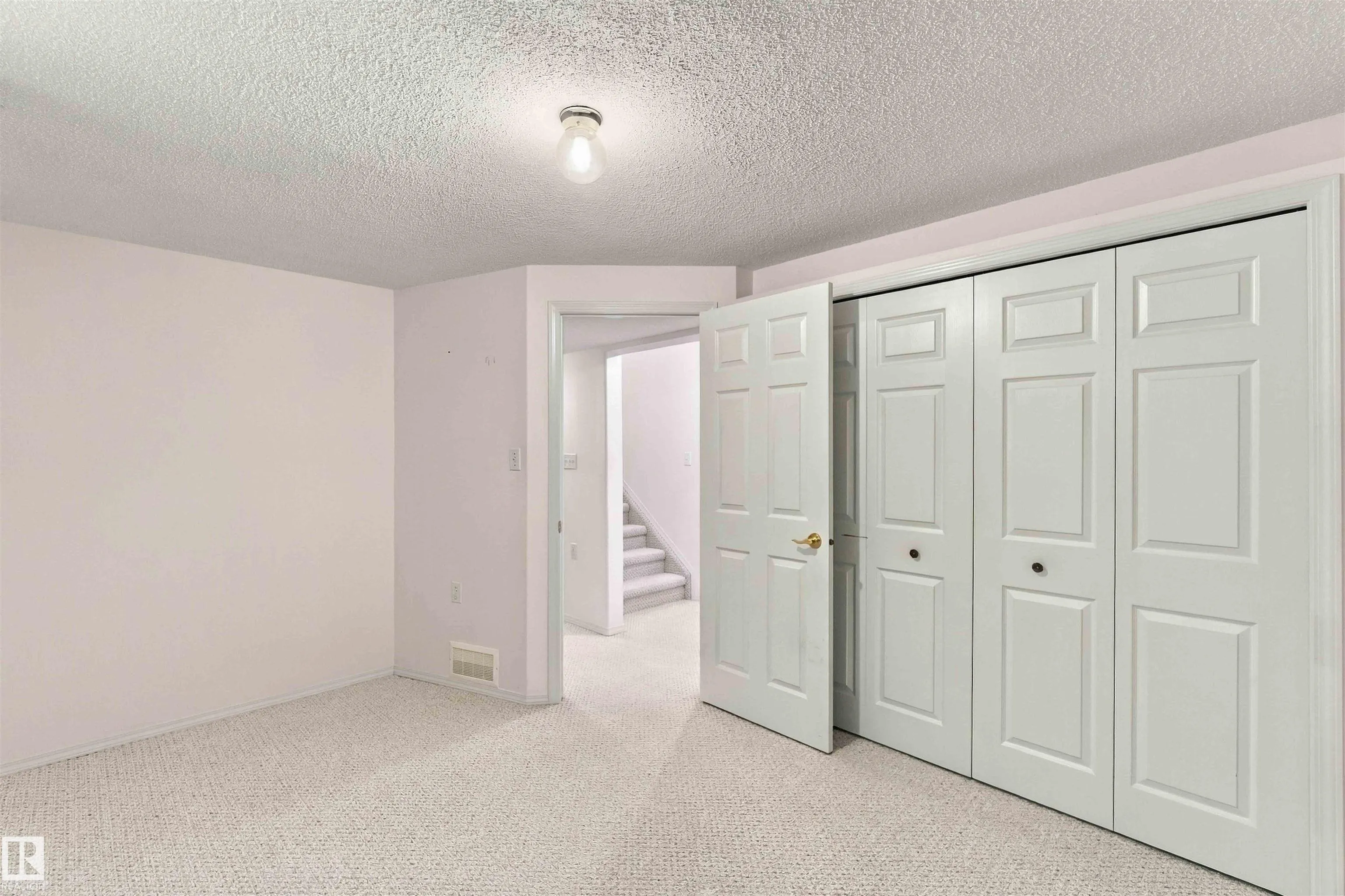 602 Forest Lane