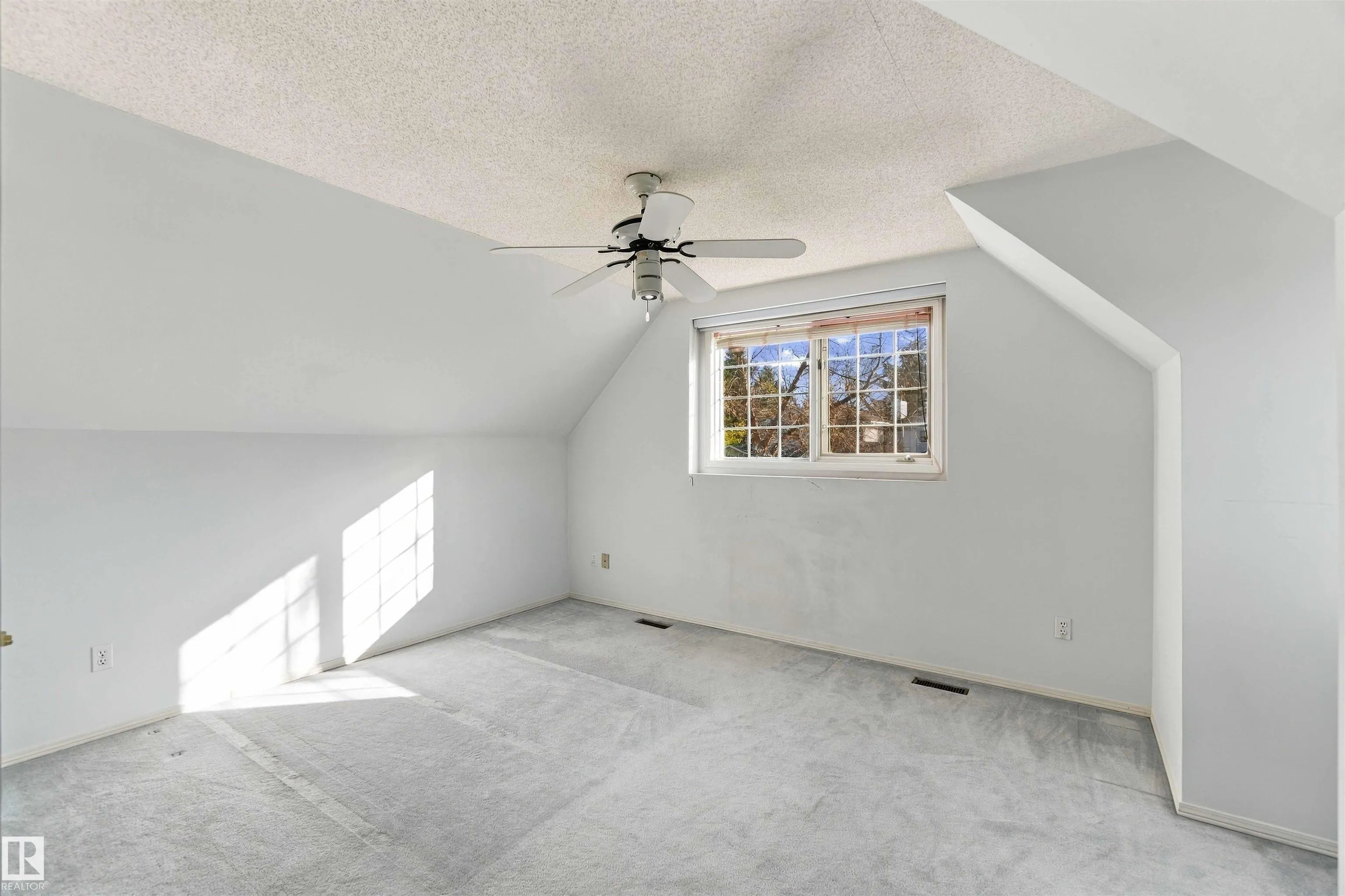 602 Forest Lane