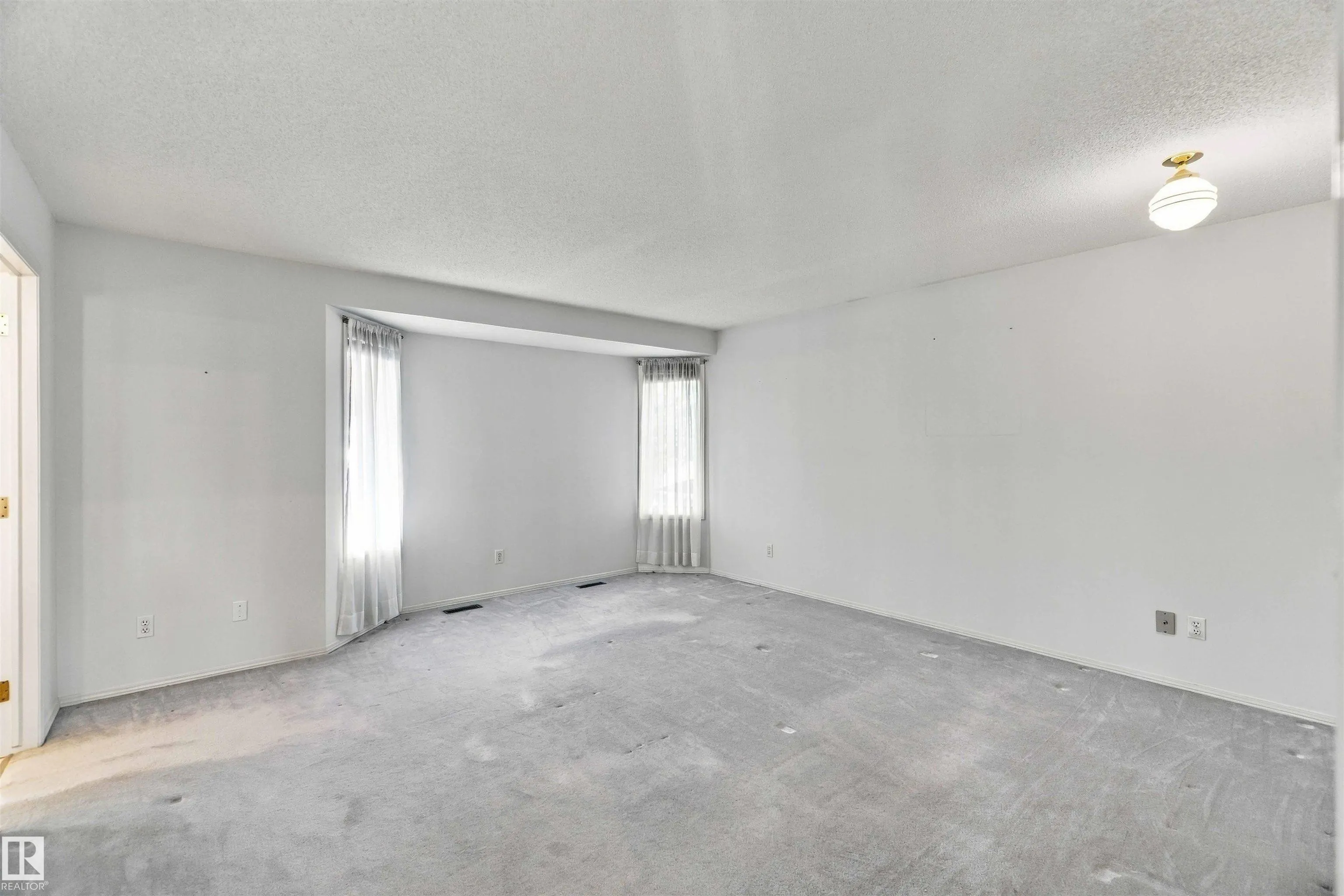 602 Forest Lane