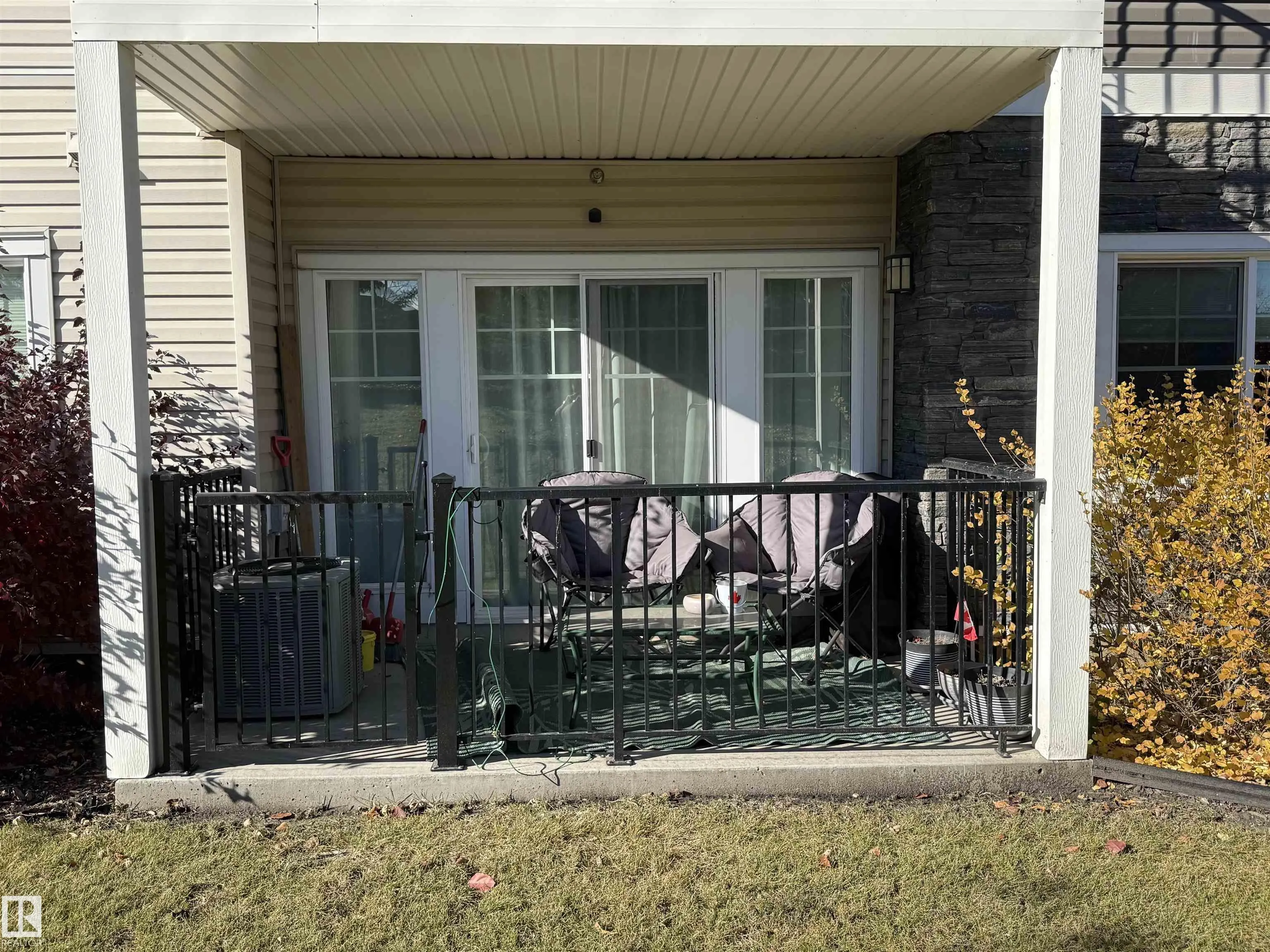 2 Augustine Crescent