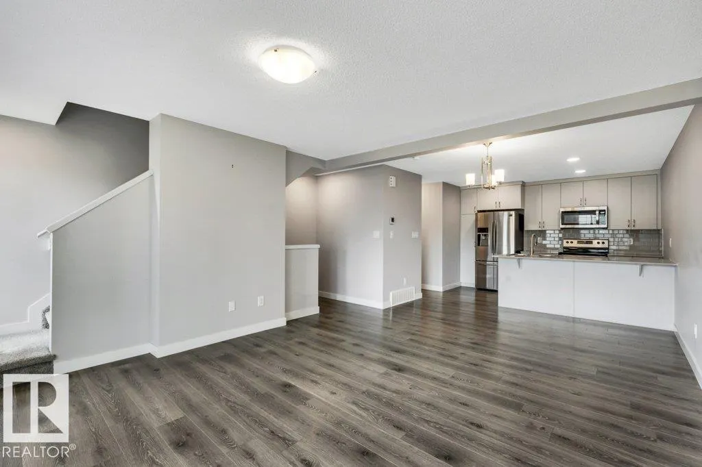 856 Daniels Way