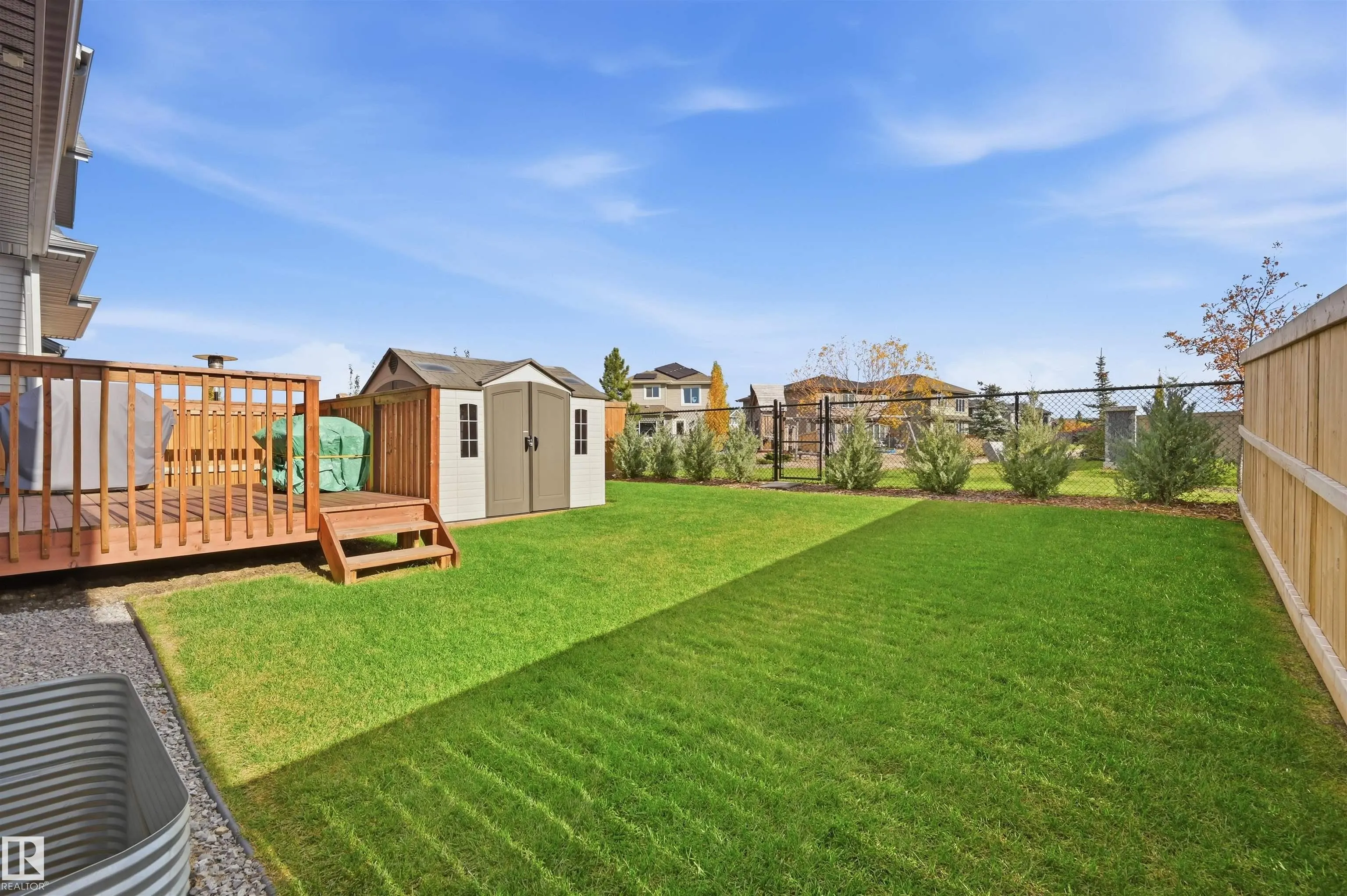 168 LARCH Crescent
