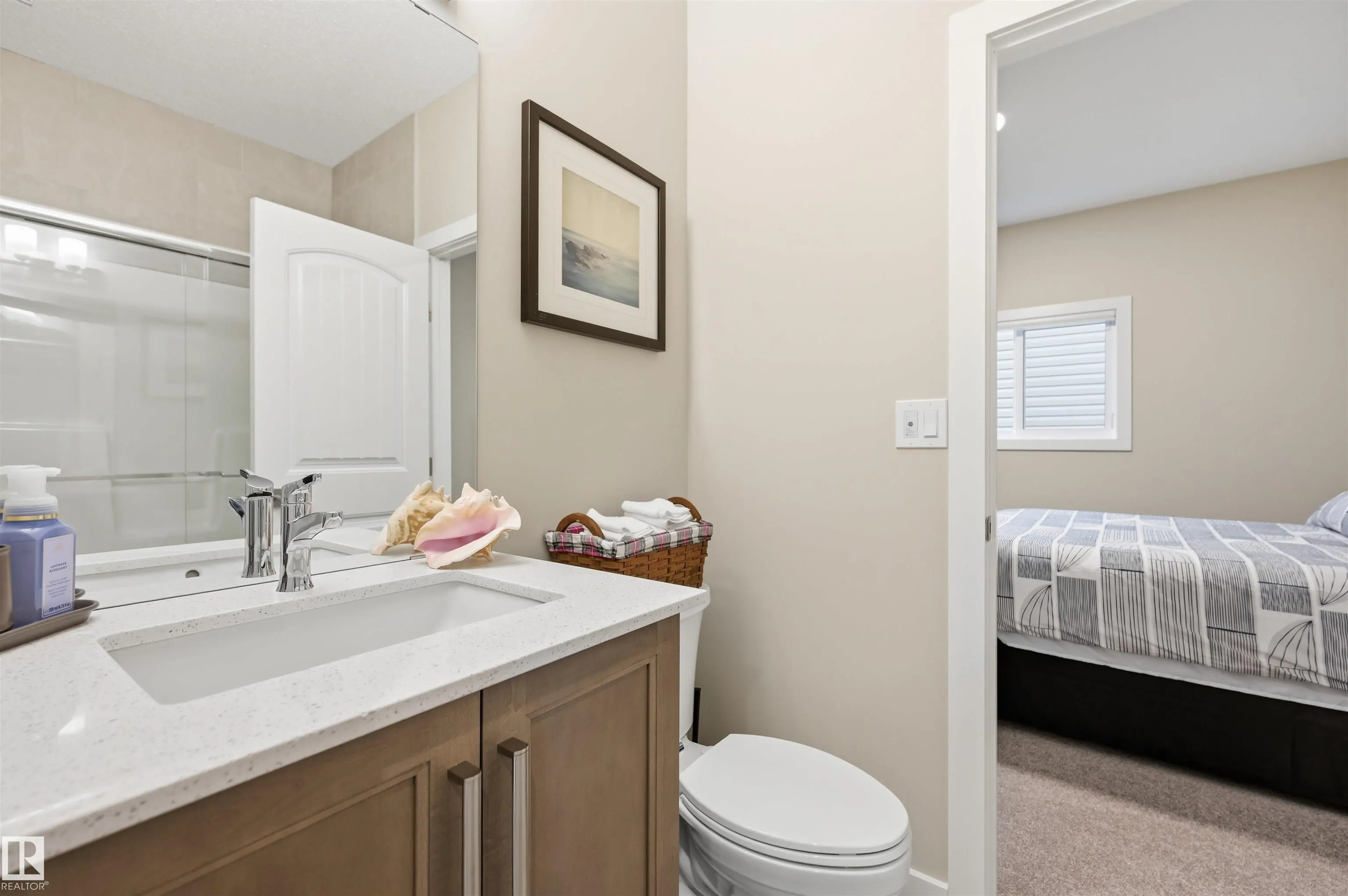 168 LARCH Crescent