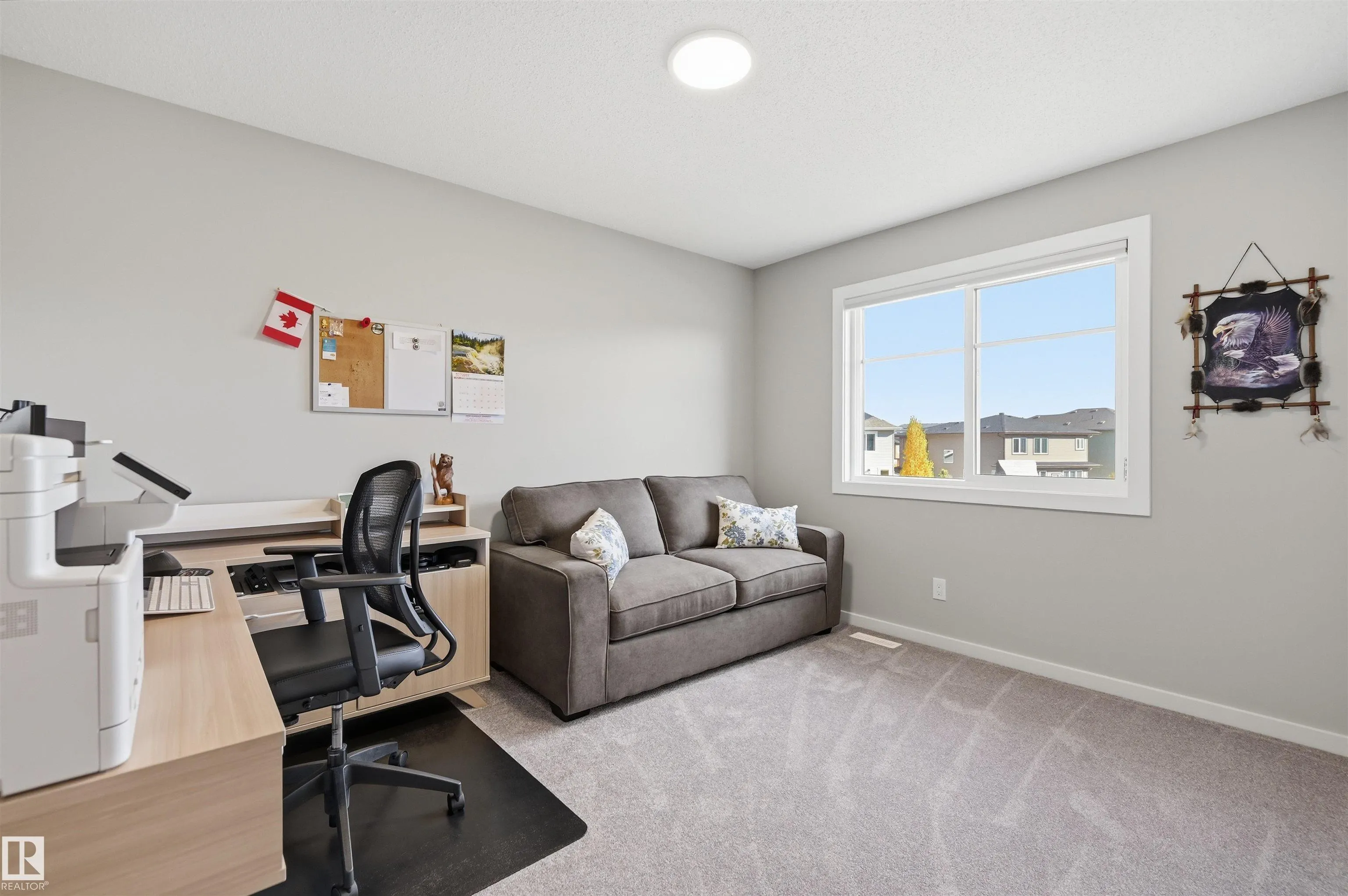 168 LARCH Crescent