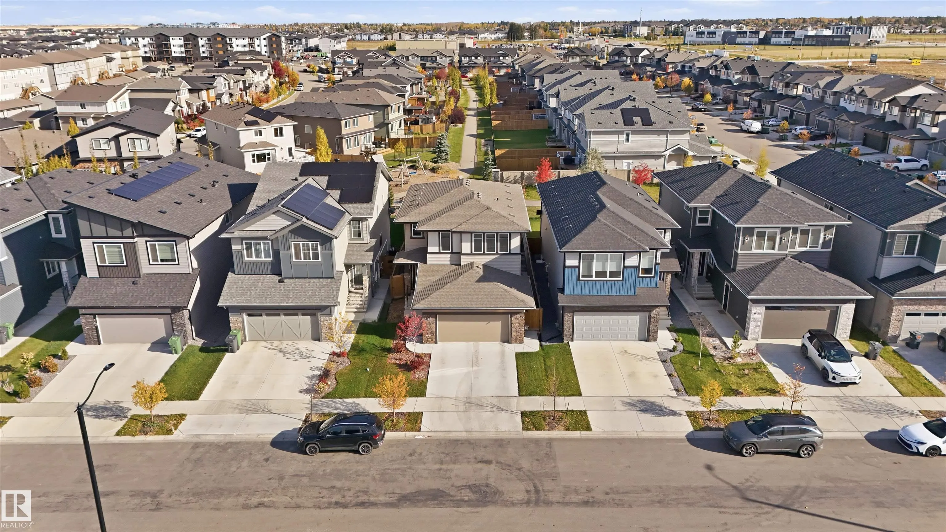 168 LARCH Crescent