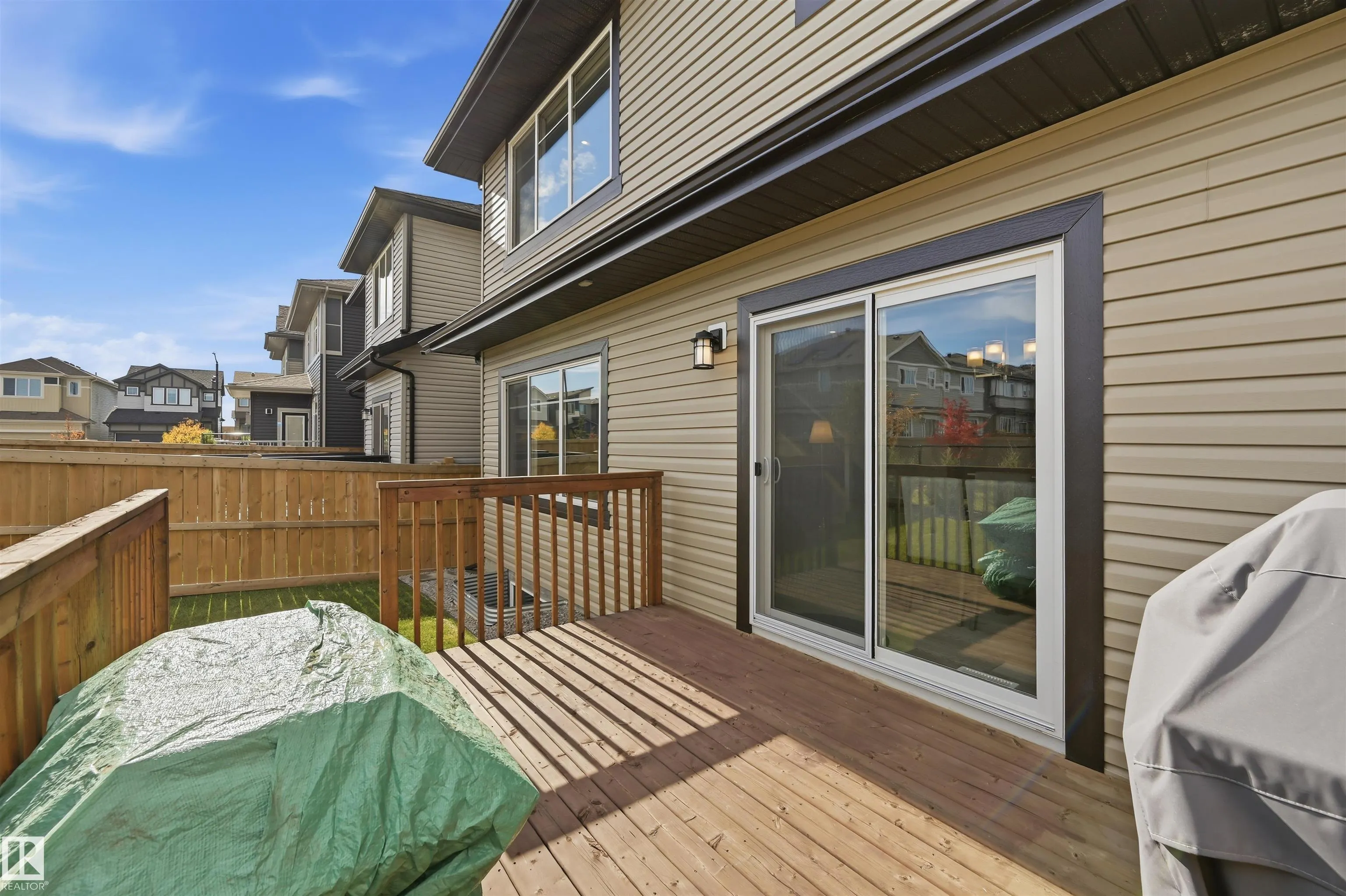 168 LARCH Crescent
