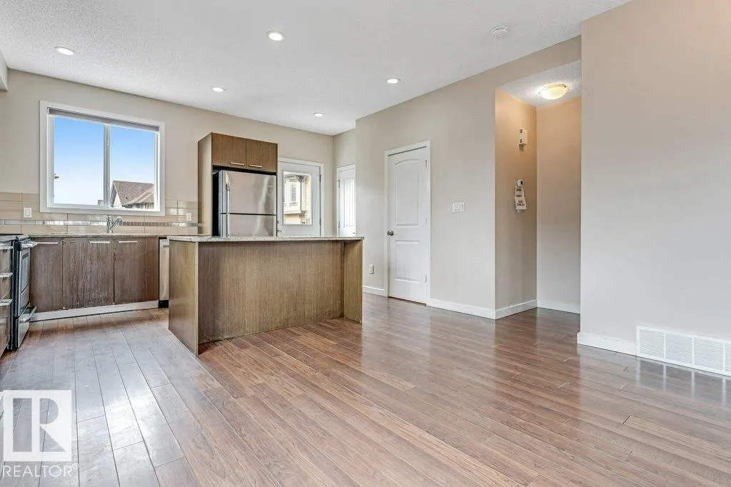 655 WATT Boulevard