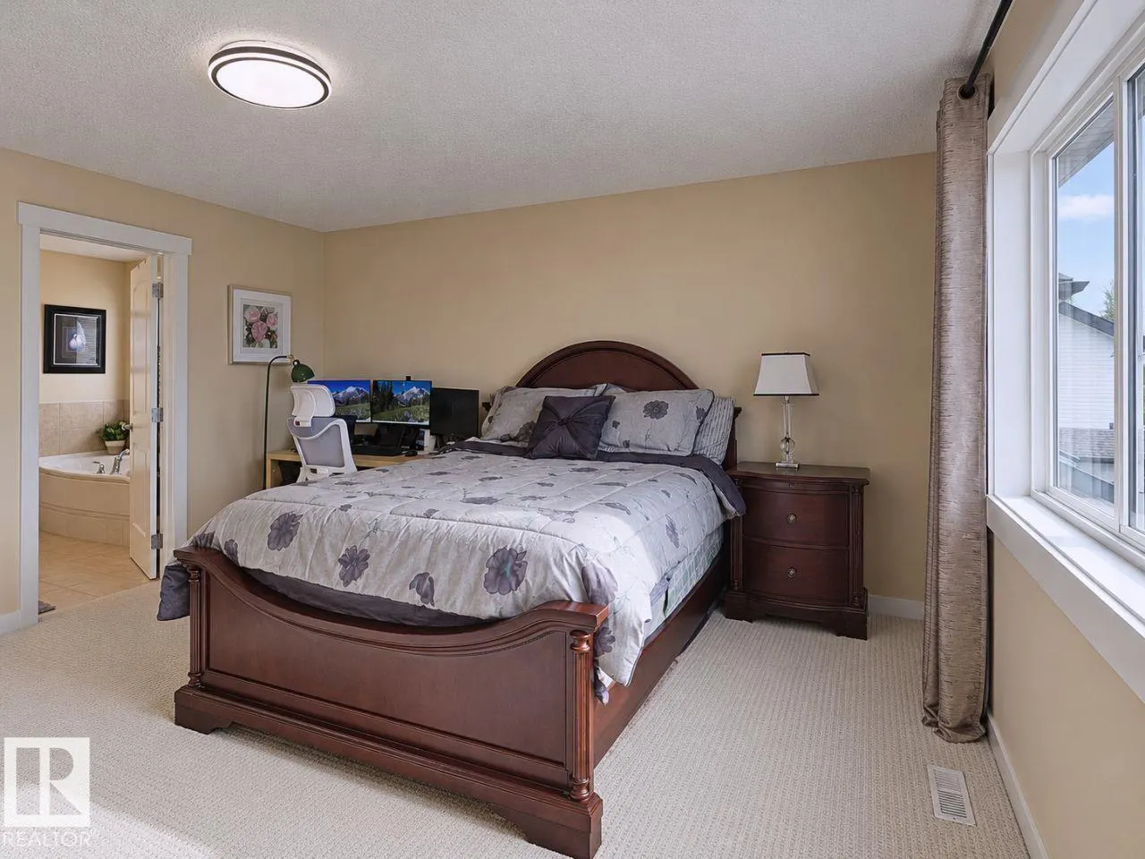 1641 MALONE Way