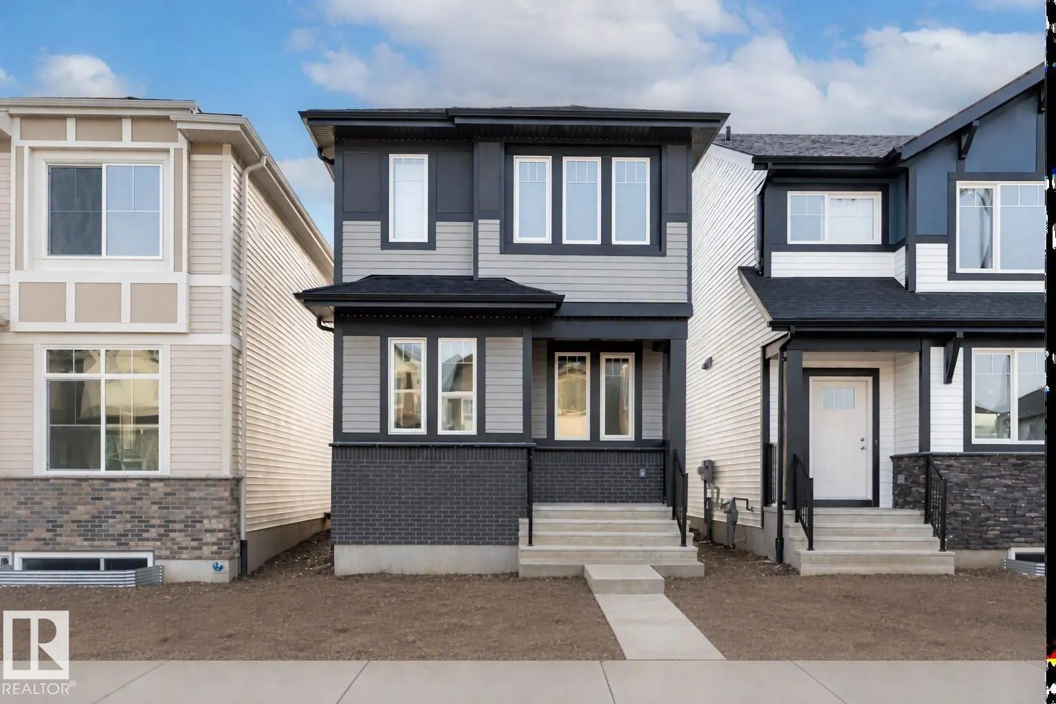 6407 63 St