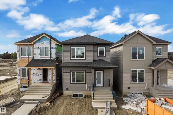 303 Falcon Crescent