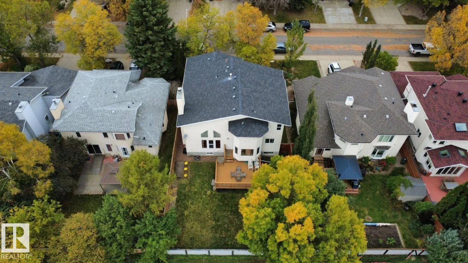 225 HEAGLE Crescent