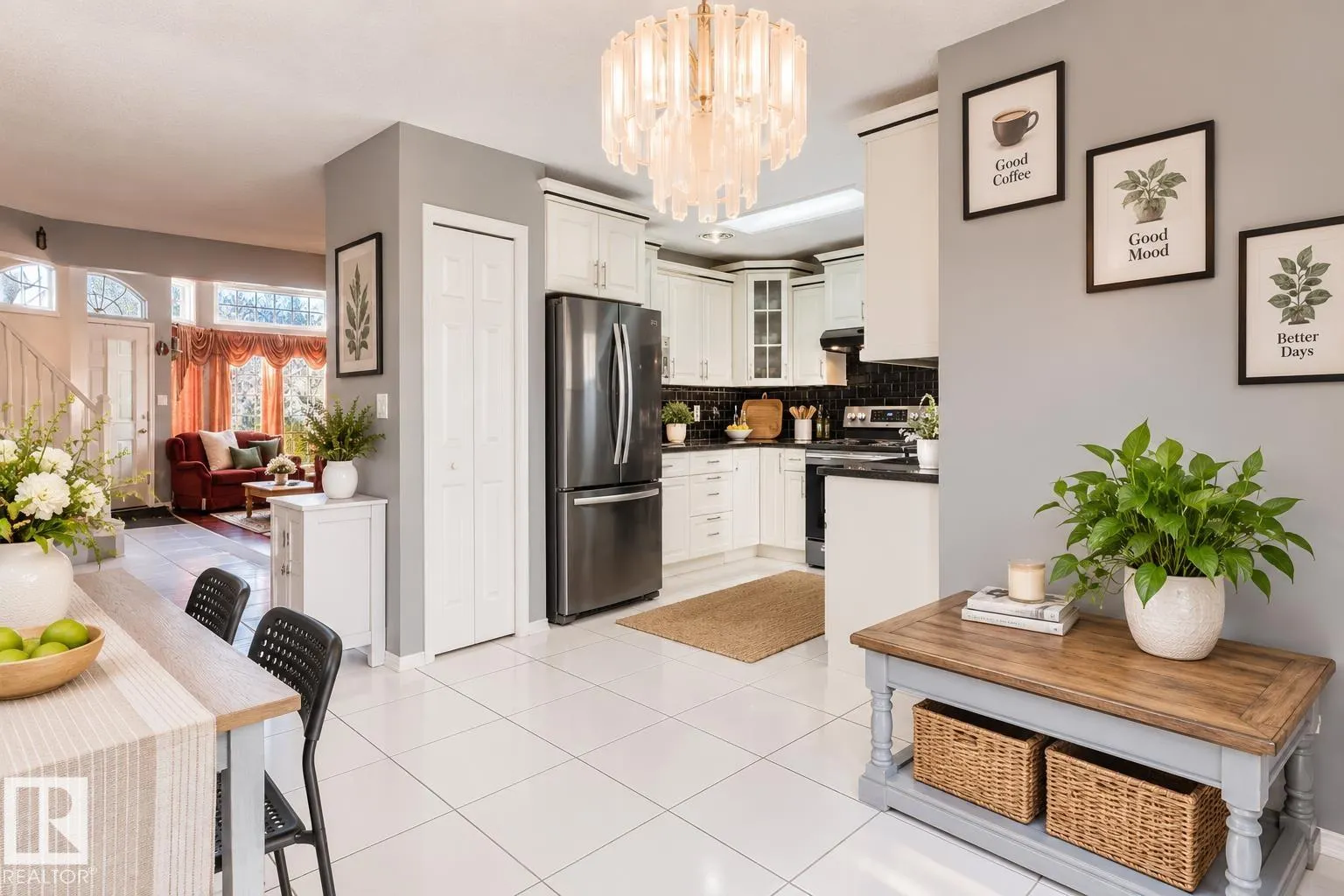 225 HEAGLE Crescent