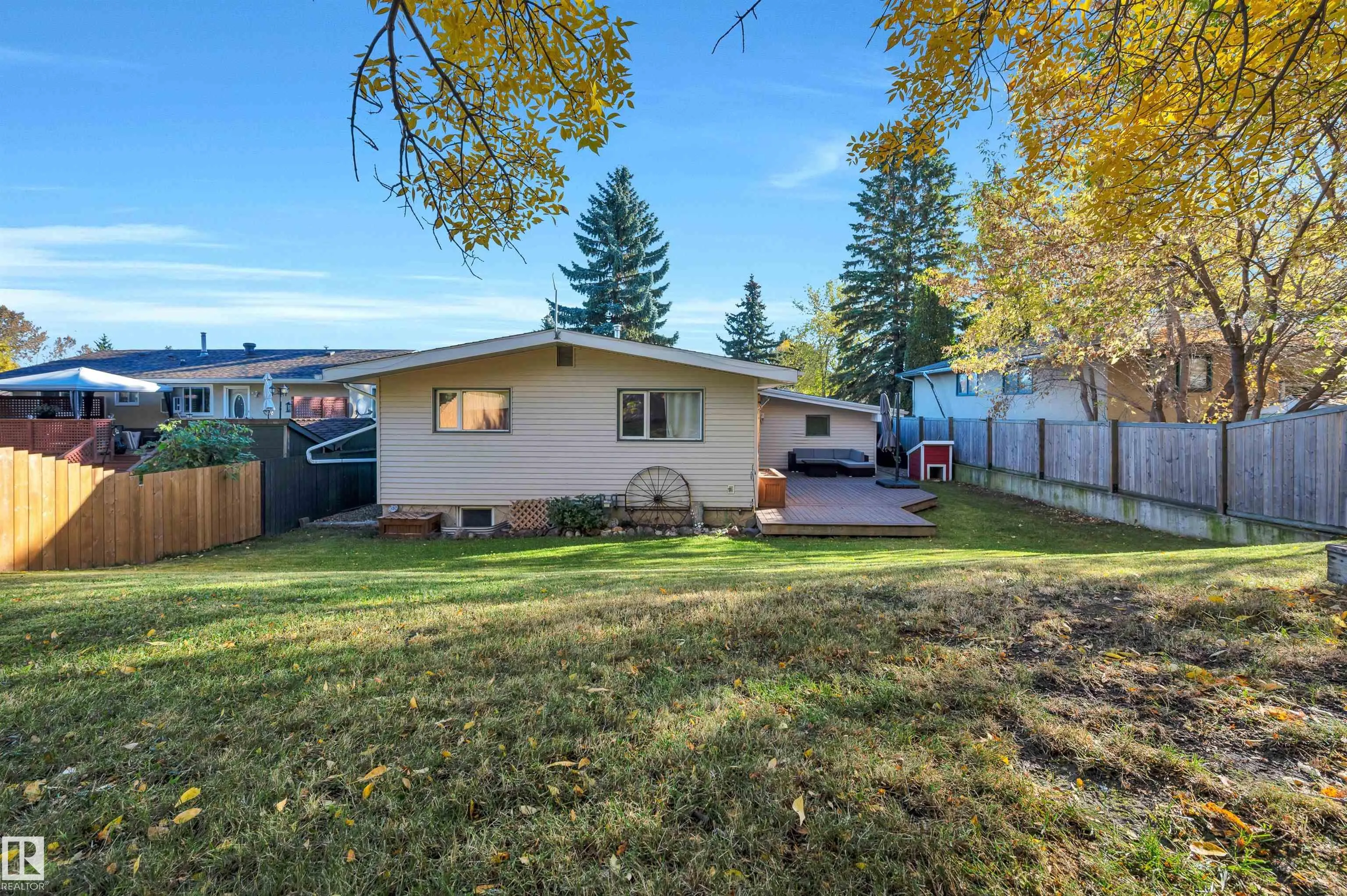 132 GARLAND Crescent