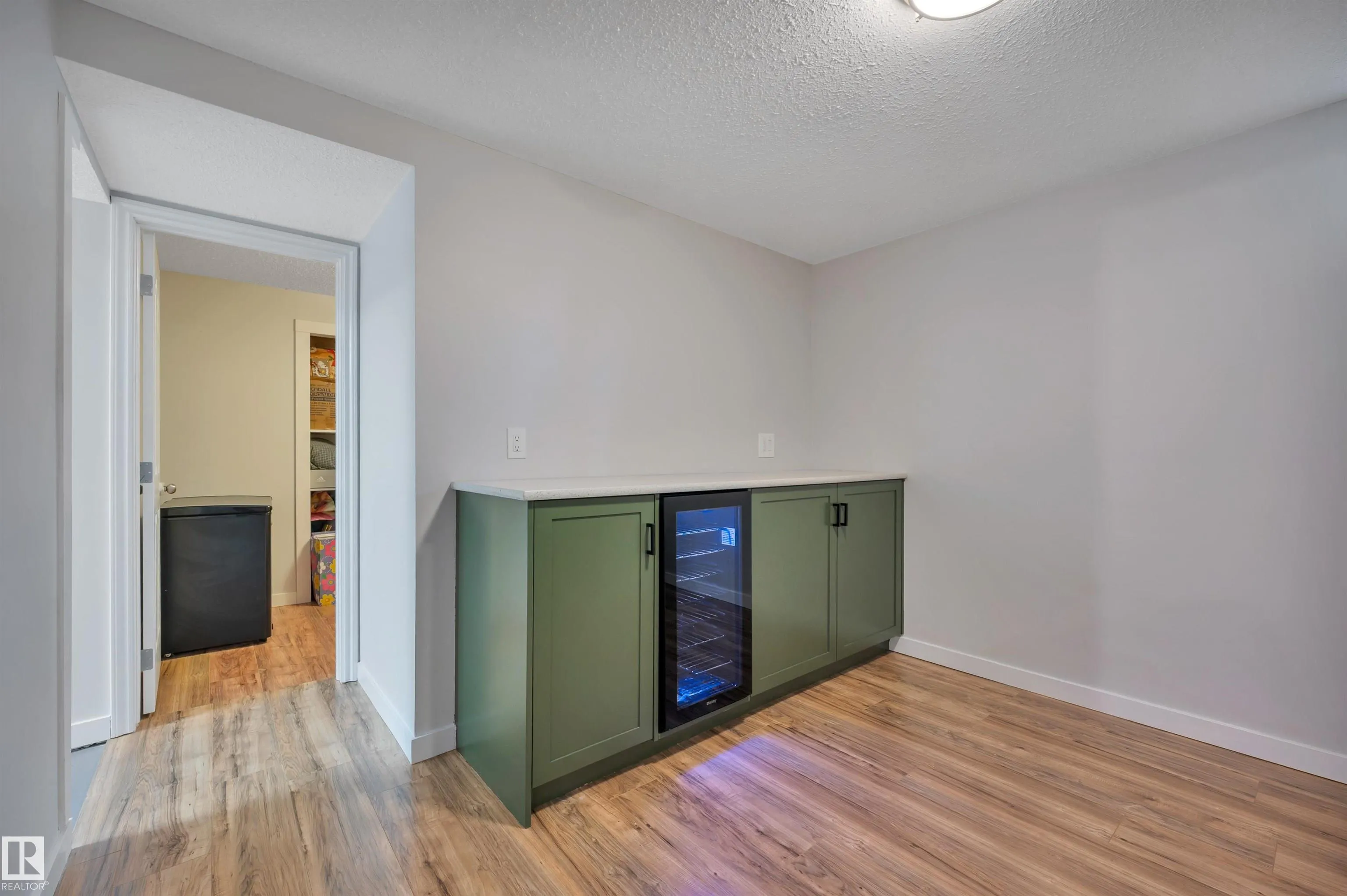 132 GARLAND Crescent