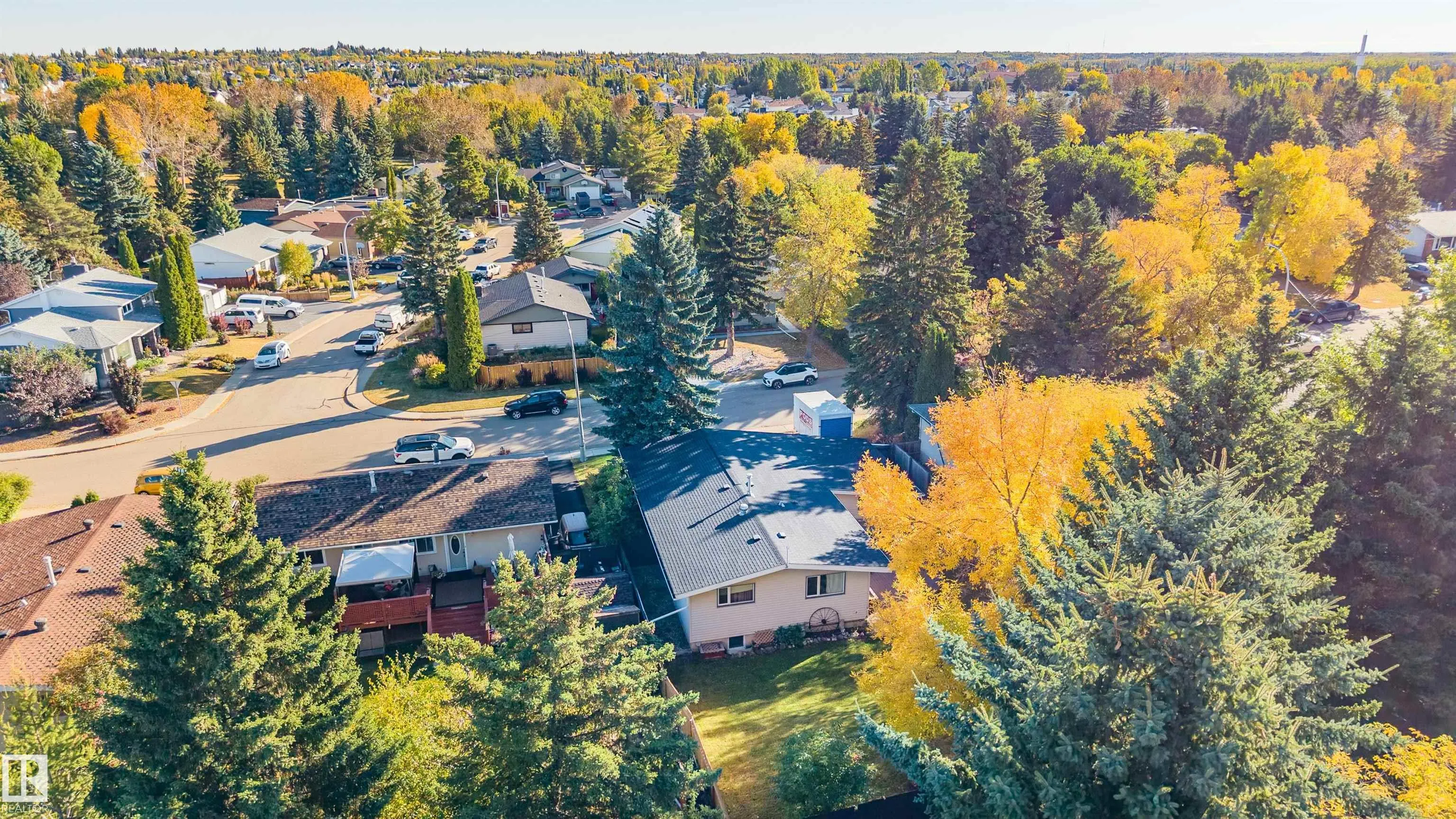 132 GARLAND Crescent