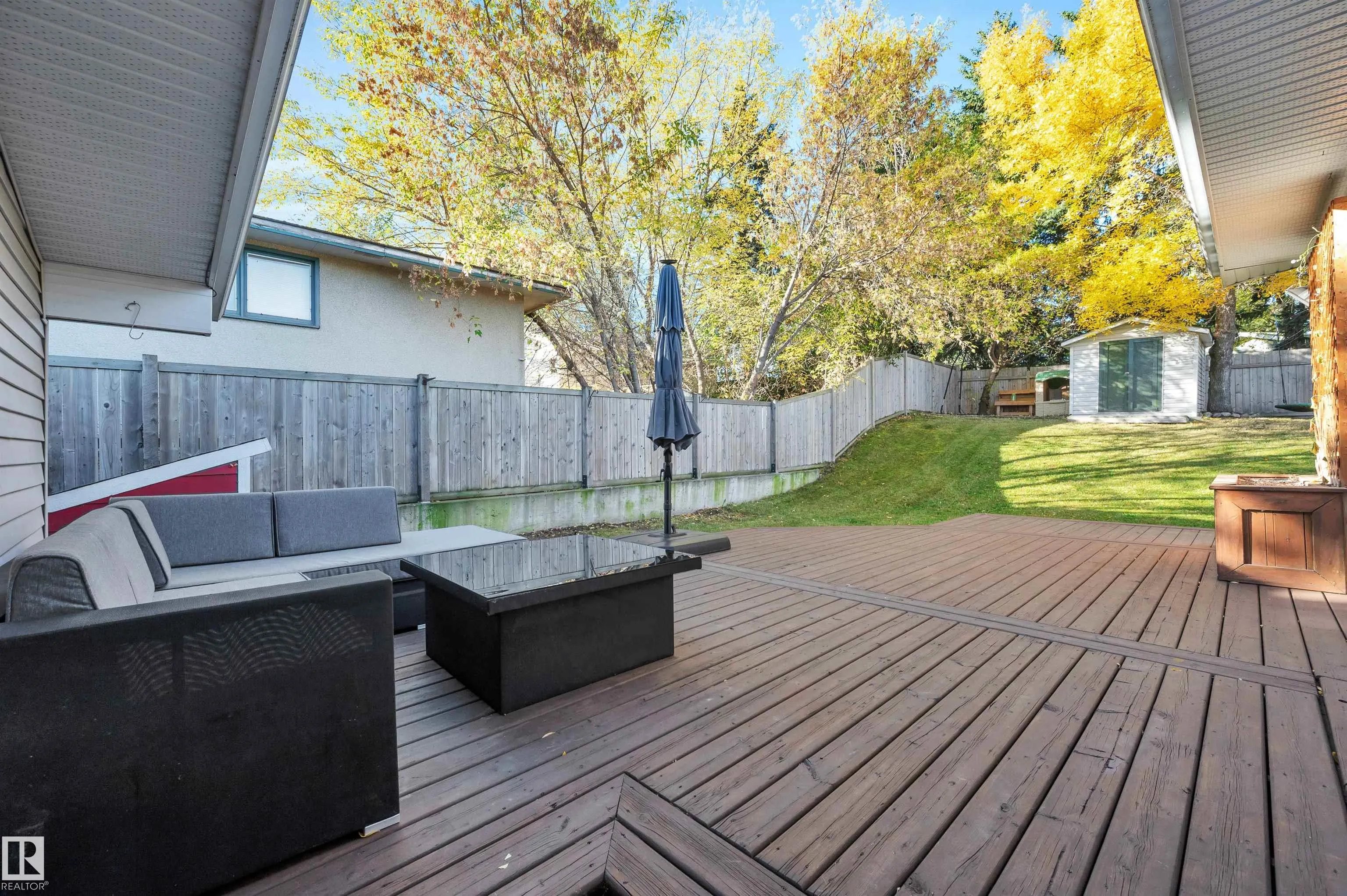 132 GARLAND Crescent