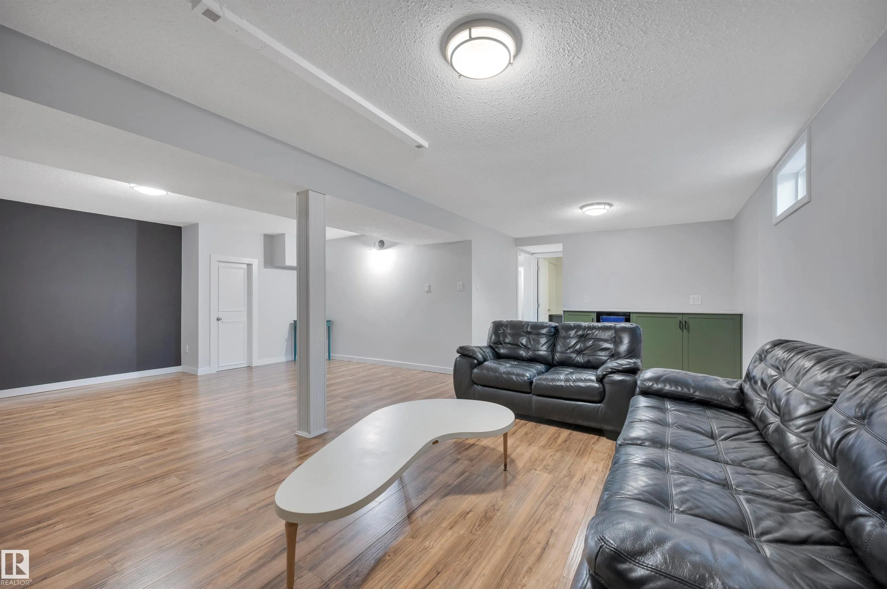 132 GARLAND Crescent