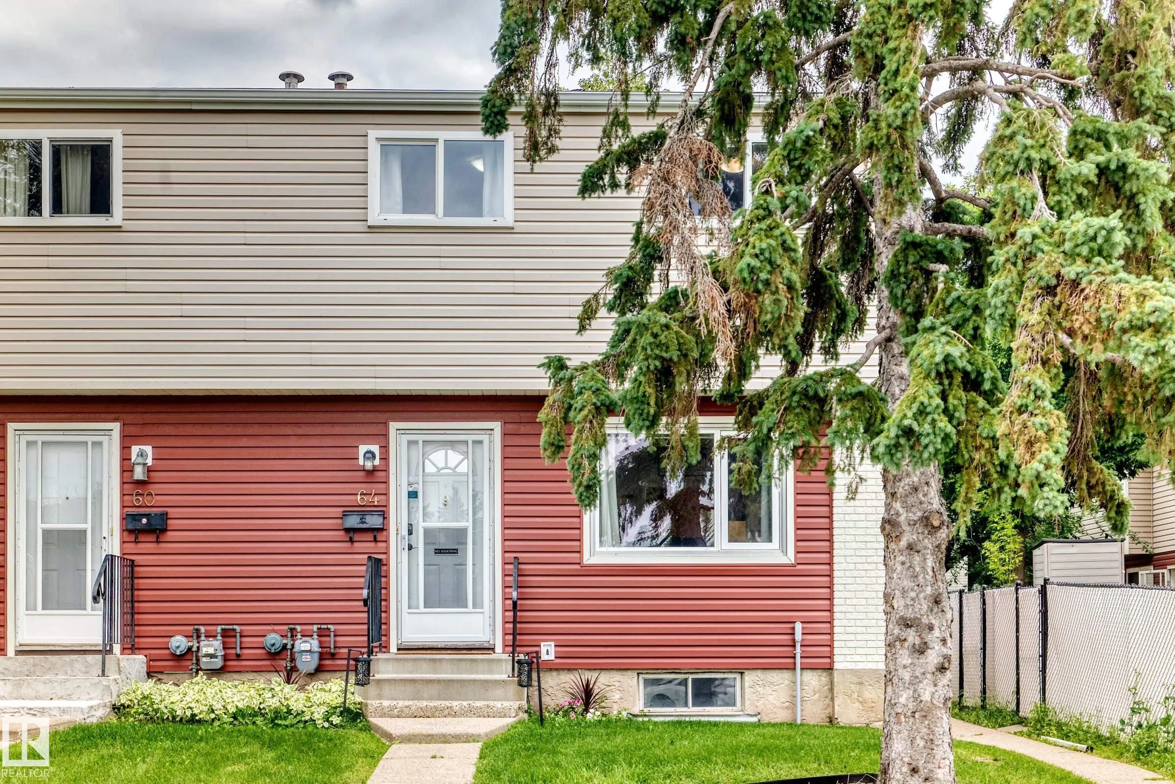64 HABITAT Crescent
