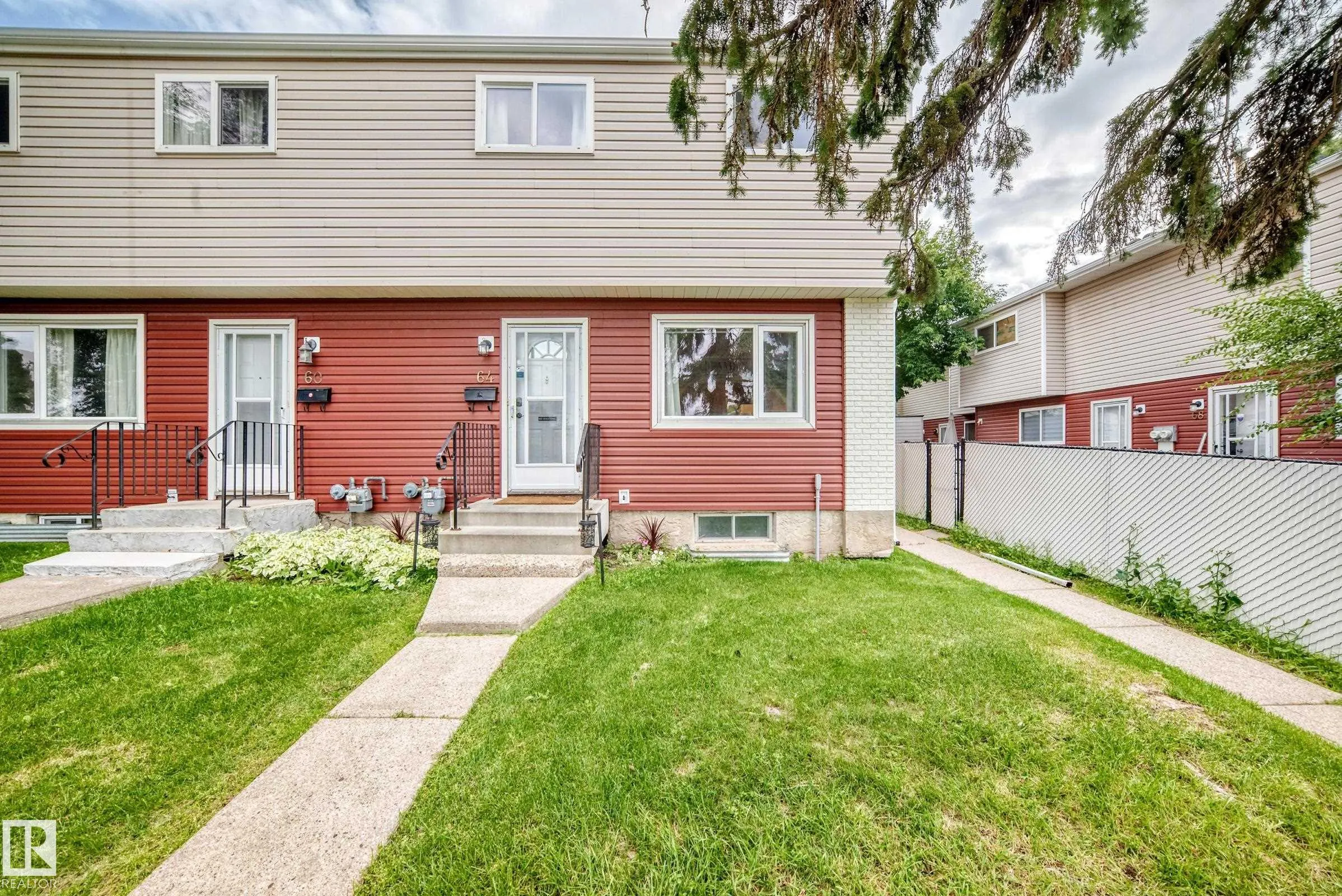 64 HABITAT Crescent