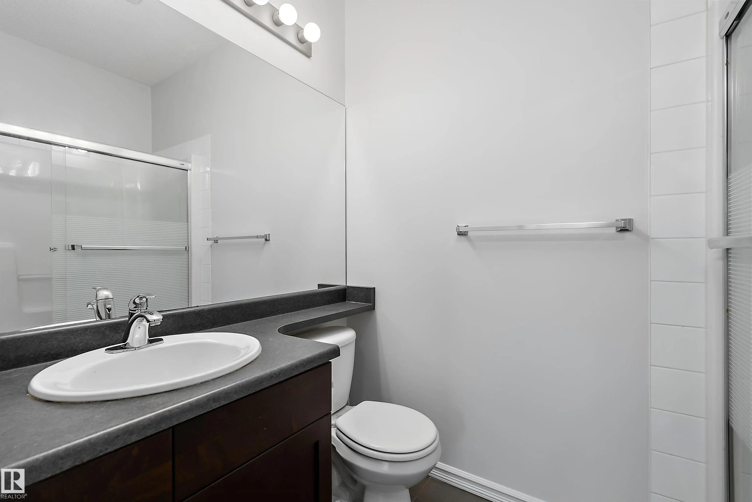 263 MACEWAN Road