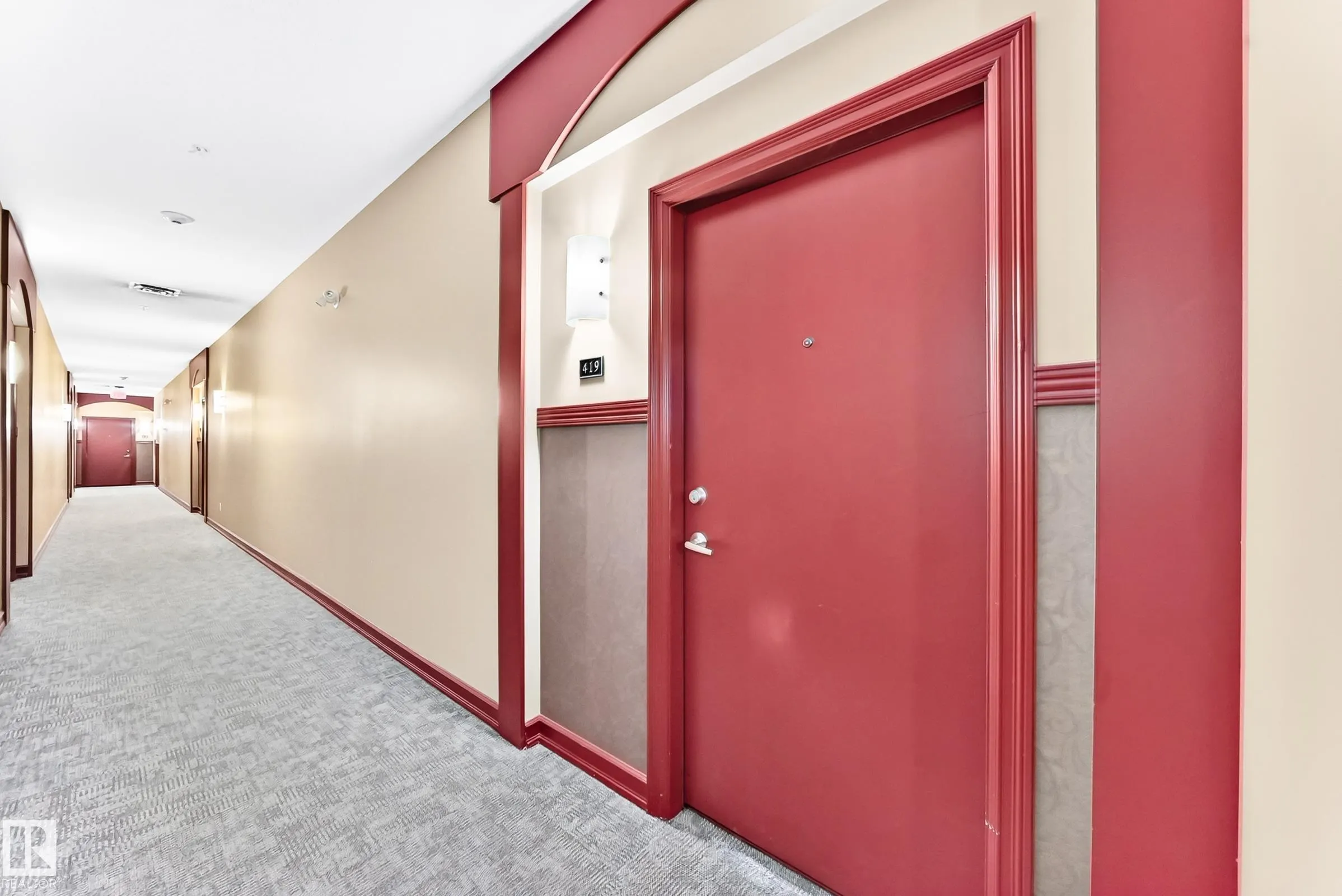 263 MACEWAN Road