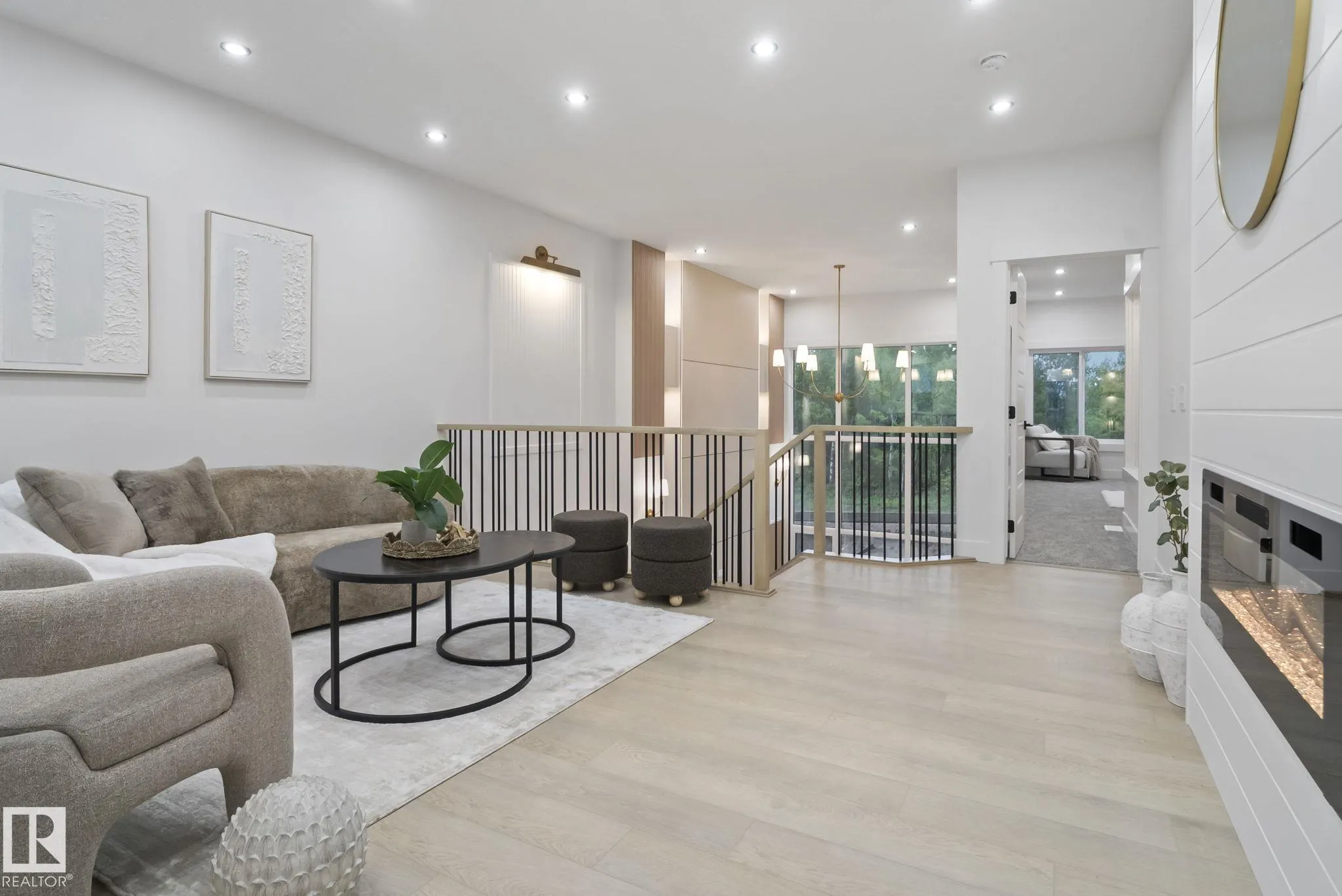 3305 CHICKADEE Drive