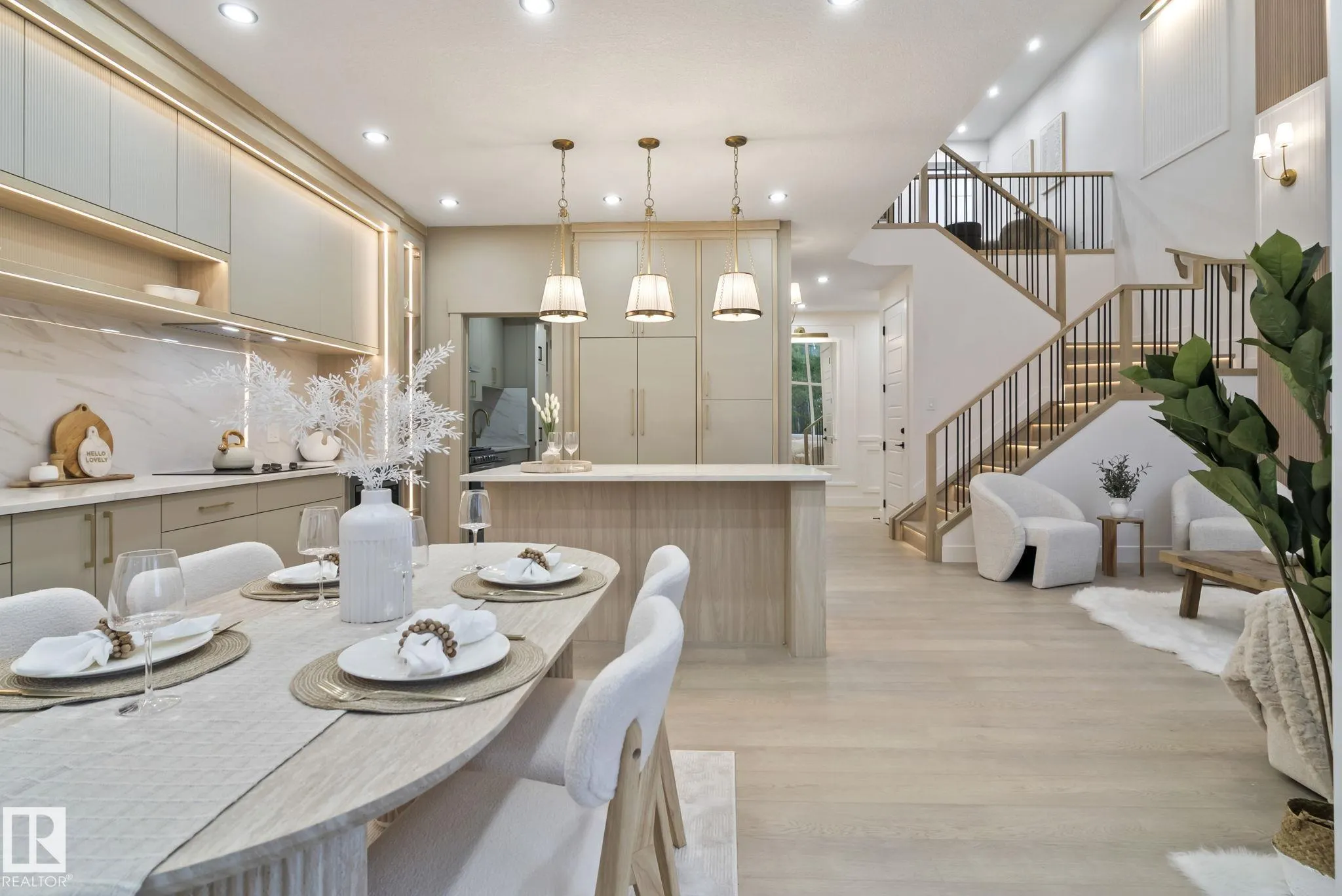 3305 CHICKADEE Drive