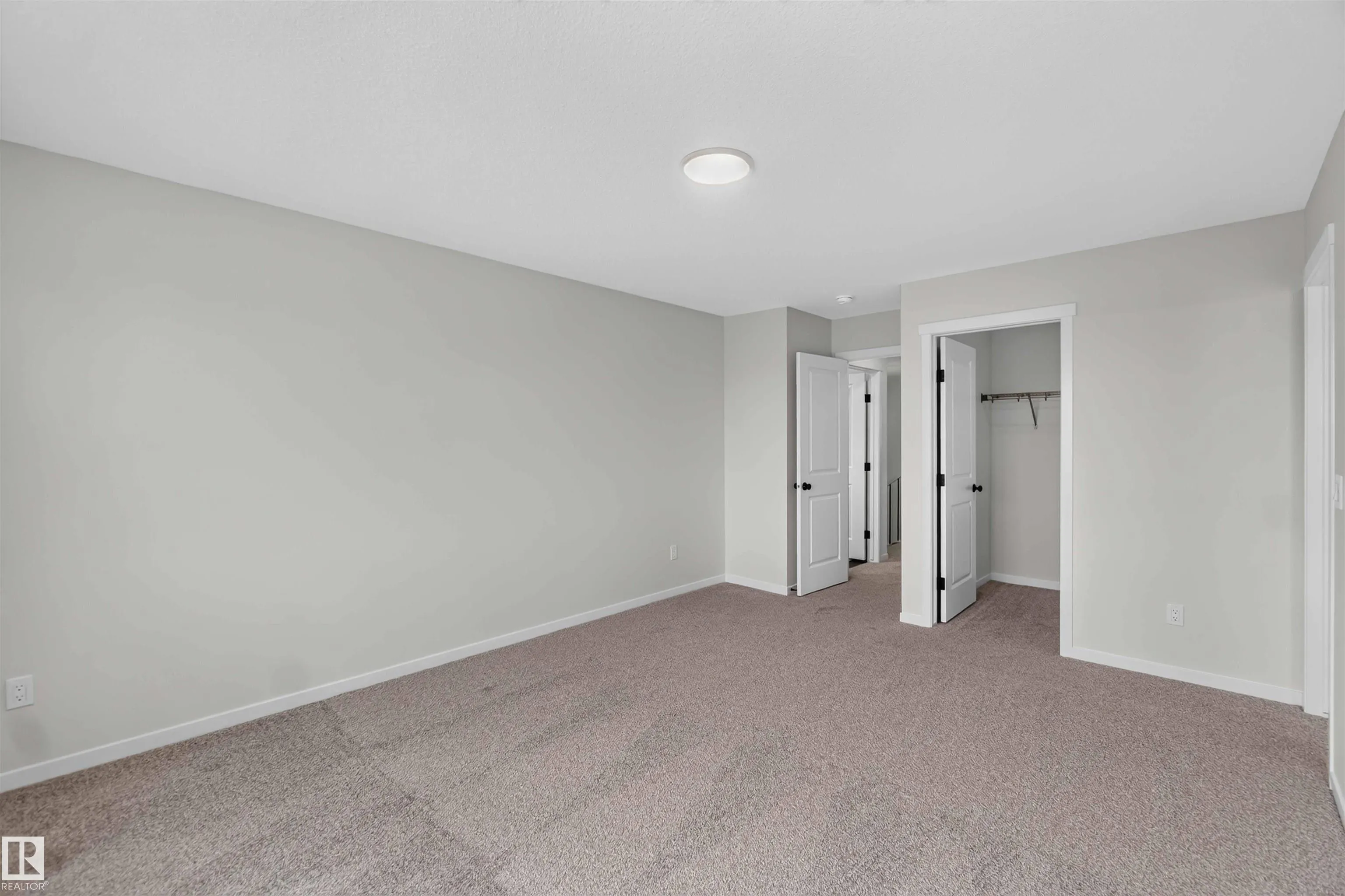 5 EMERSON Landing