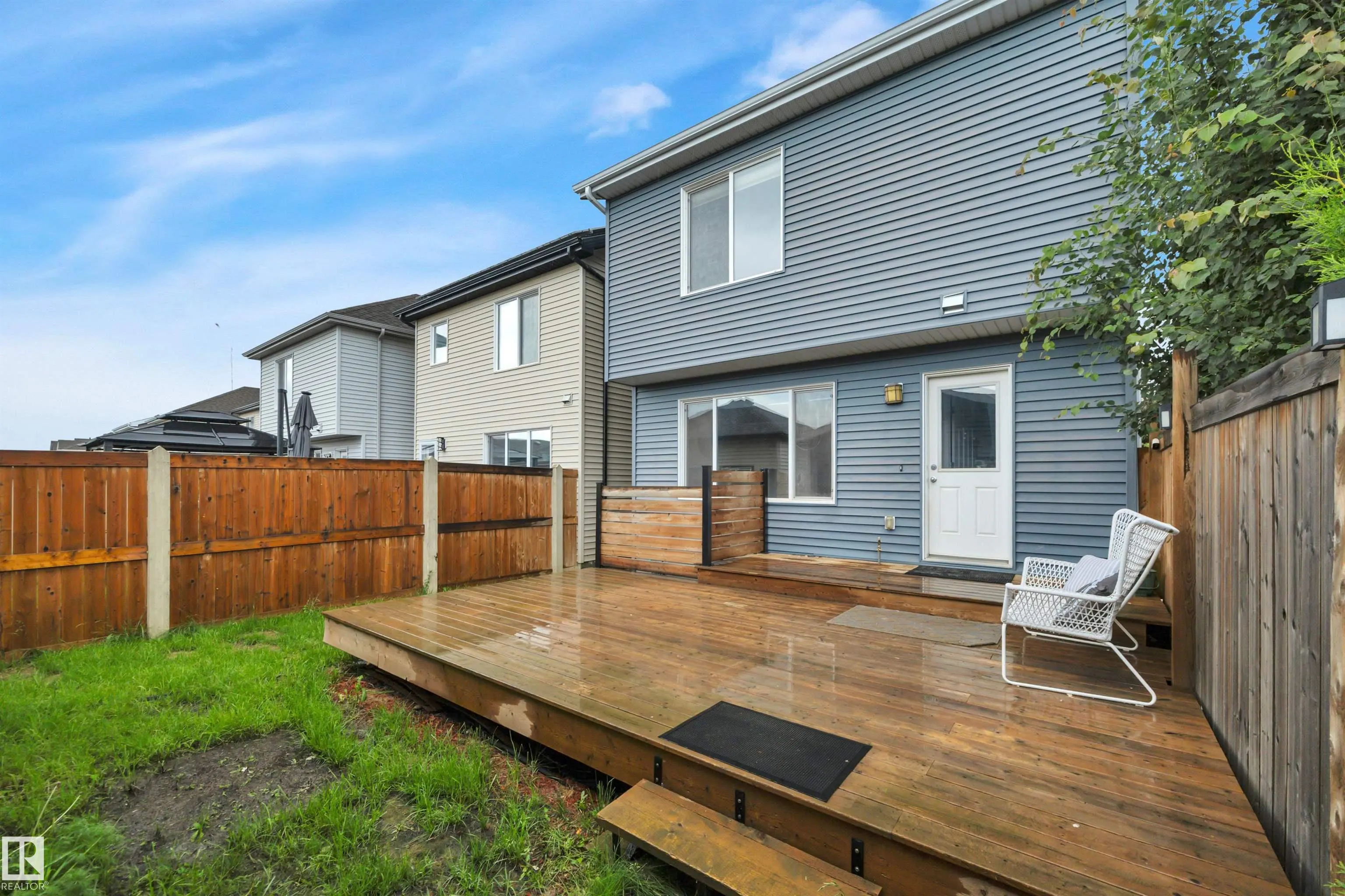 2801 Coughlan Green